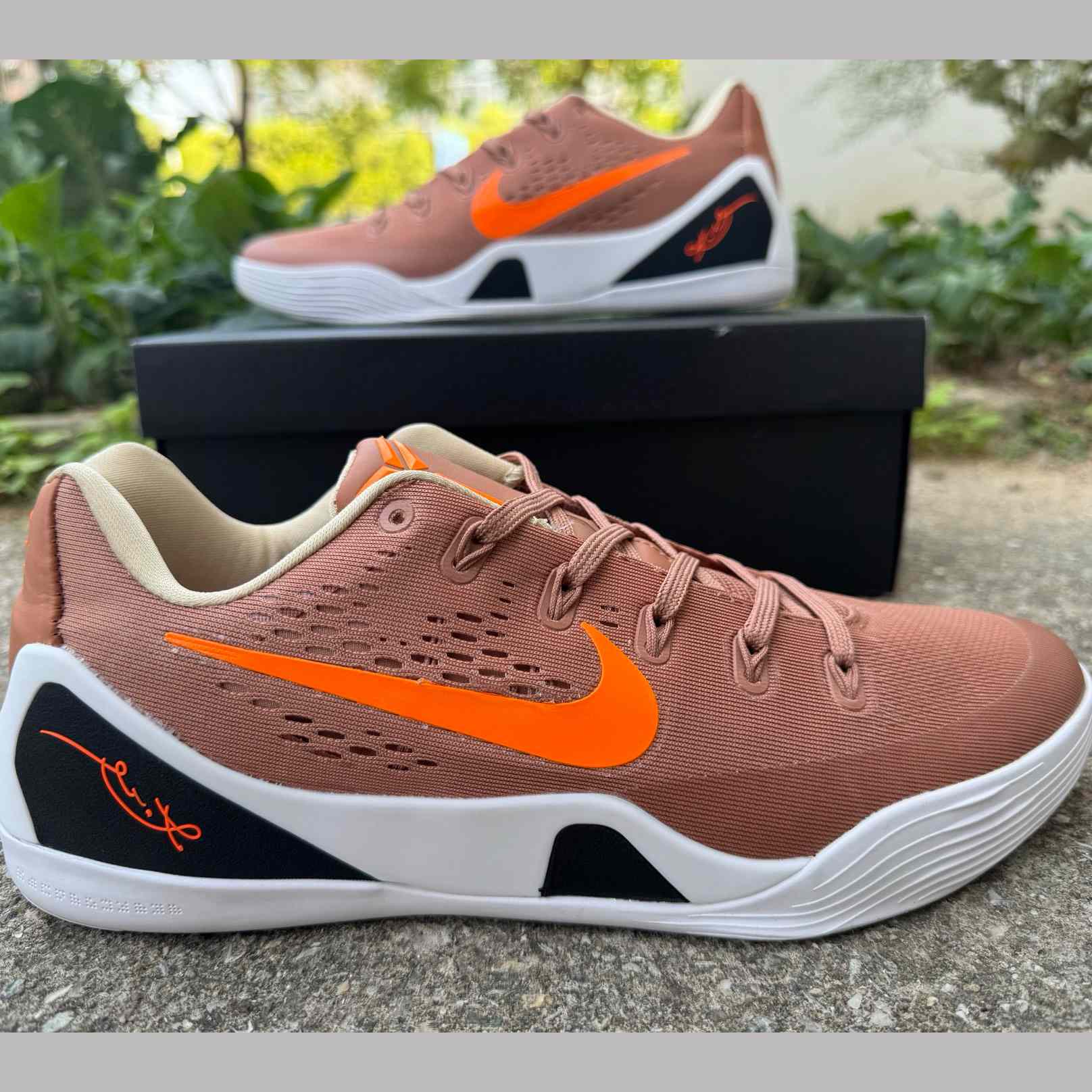 Nike Kobe 9 Elite EM Protro WNBA  IM6119-800 - FashionPlug