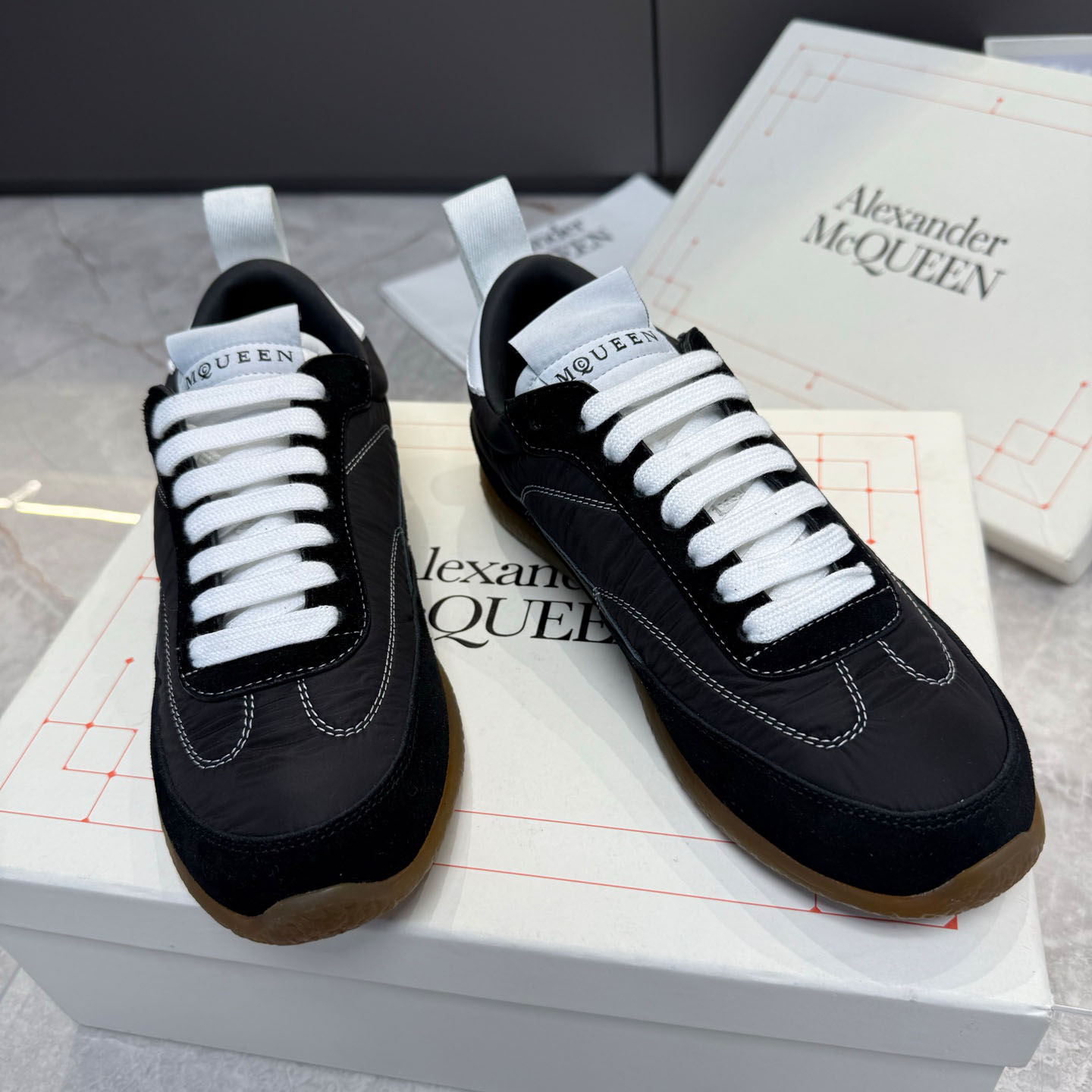 Alexander McQueen  EC1 Sneaker In Black - FashionPlug