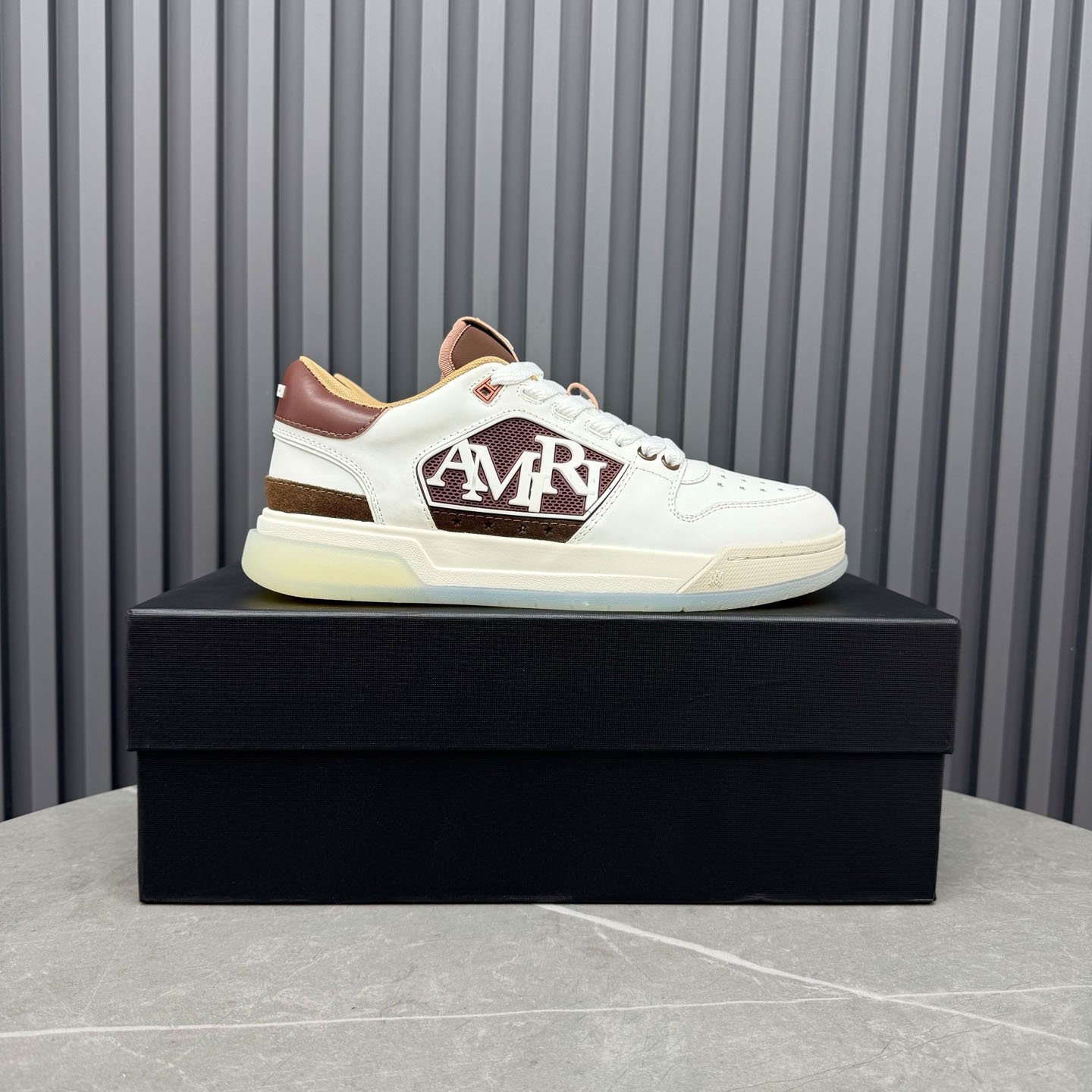 Amiri Pebbled Classic Low Sneakers - FashionPlug