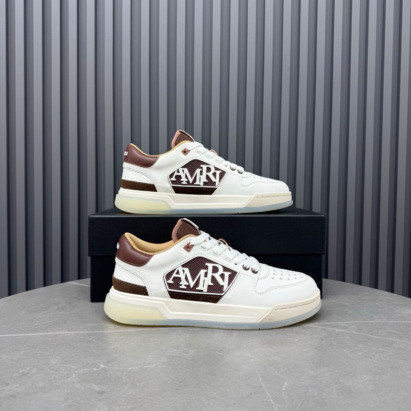 Amiri Pebbled Classic Low Sneakers - FashionPlug
