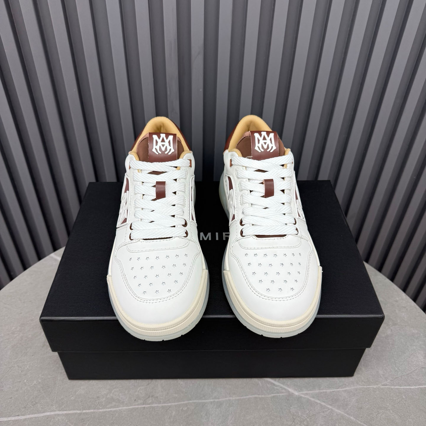 Amiri Pebbled Classic Low Sneakers - FashionPlug