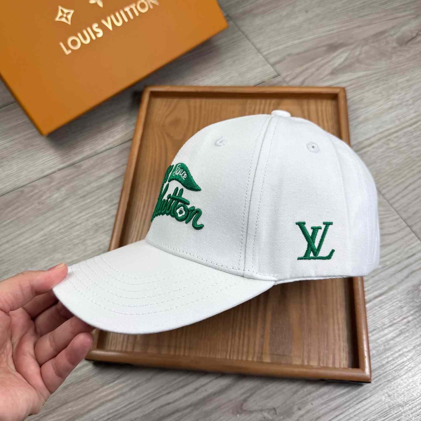 Louis Vuitton Golf Cap - FashionPlug
