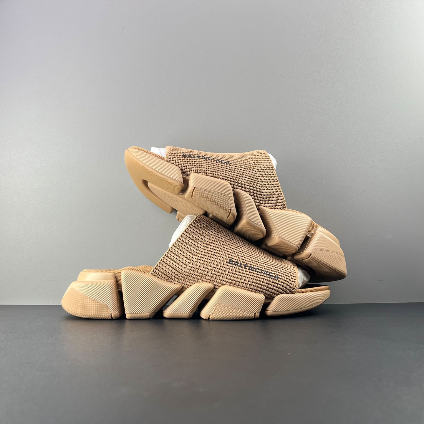 Balenciaga Speed 2.0 Slide Sandal - FashionPlug