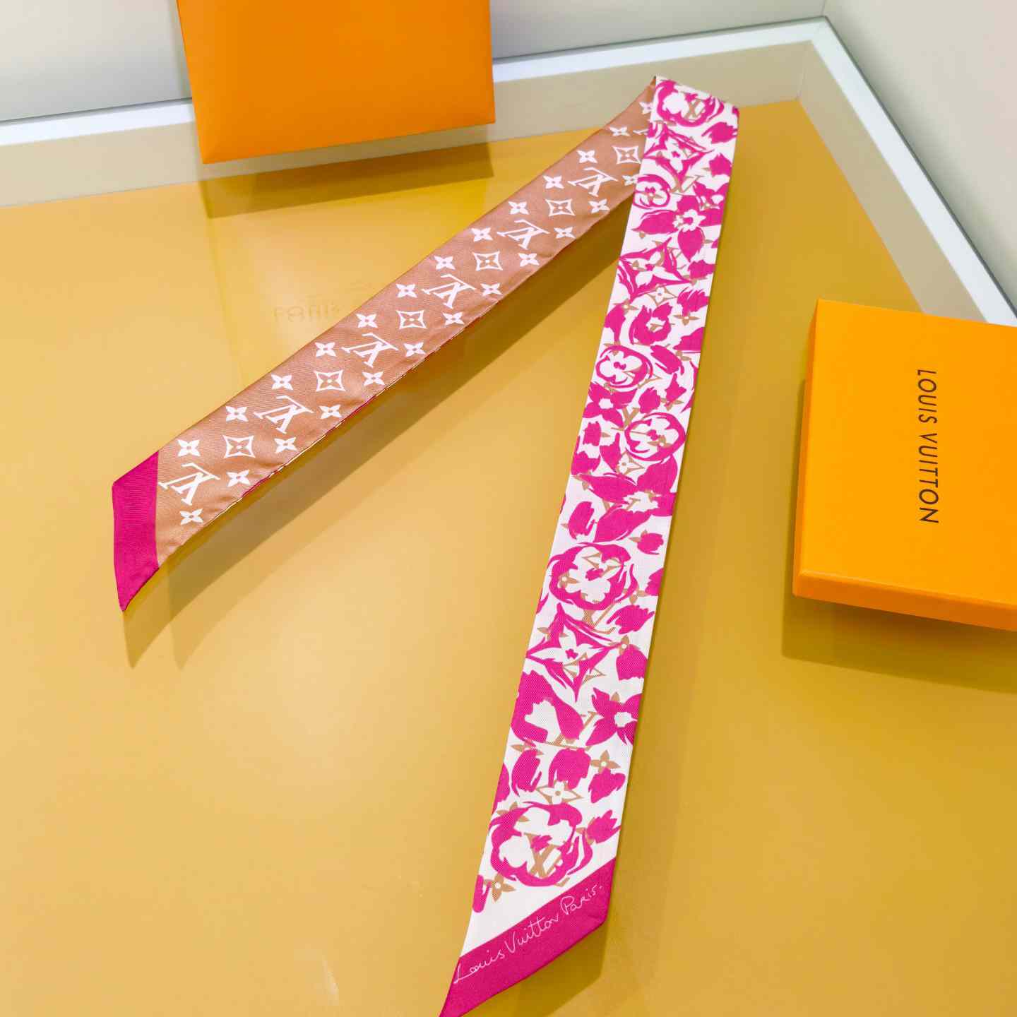 Louis Vuitton LV Safari BB Bandeau - FashionPlug