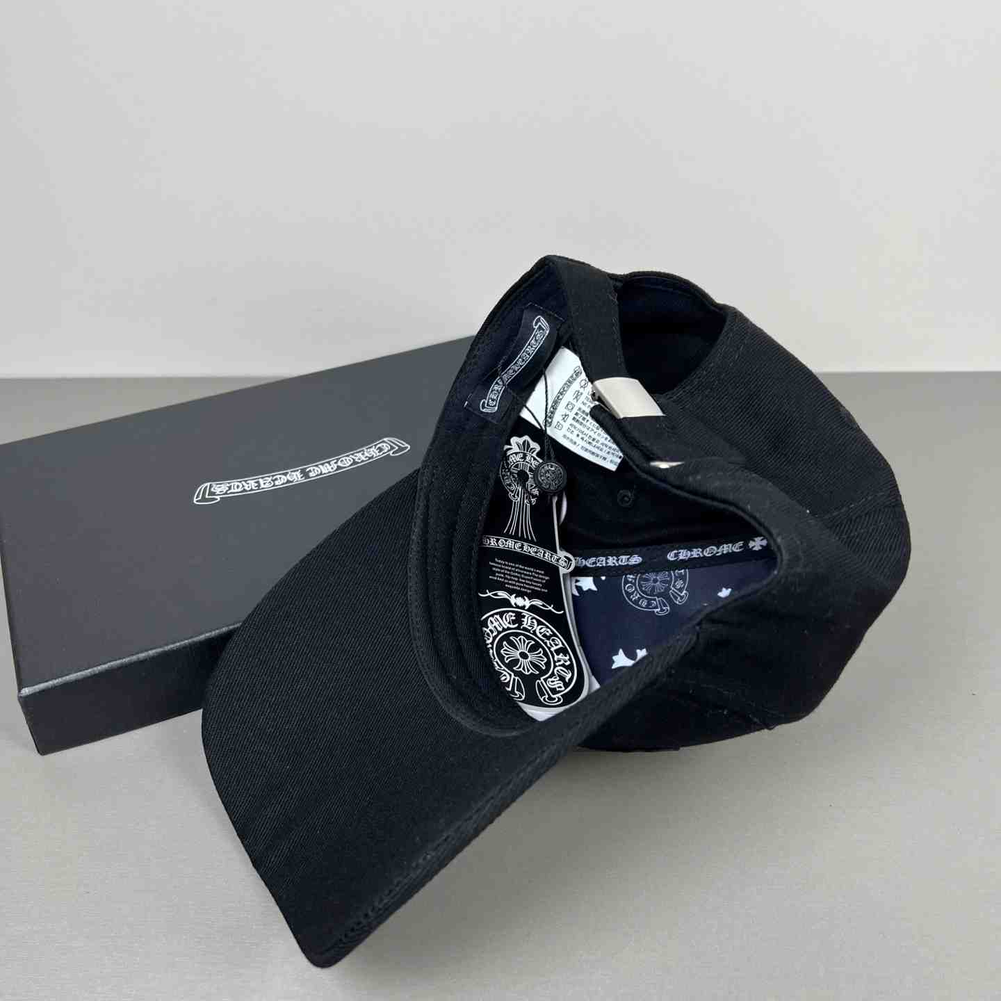 Chrome Heart Baseball Cap  - FashionPlug