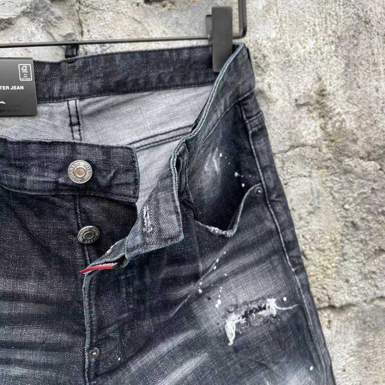 Dsquared2  Denim Shorts  D608 - FashionPlug