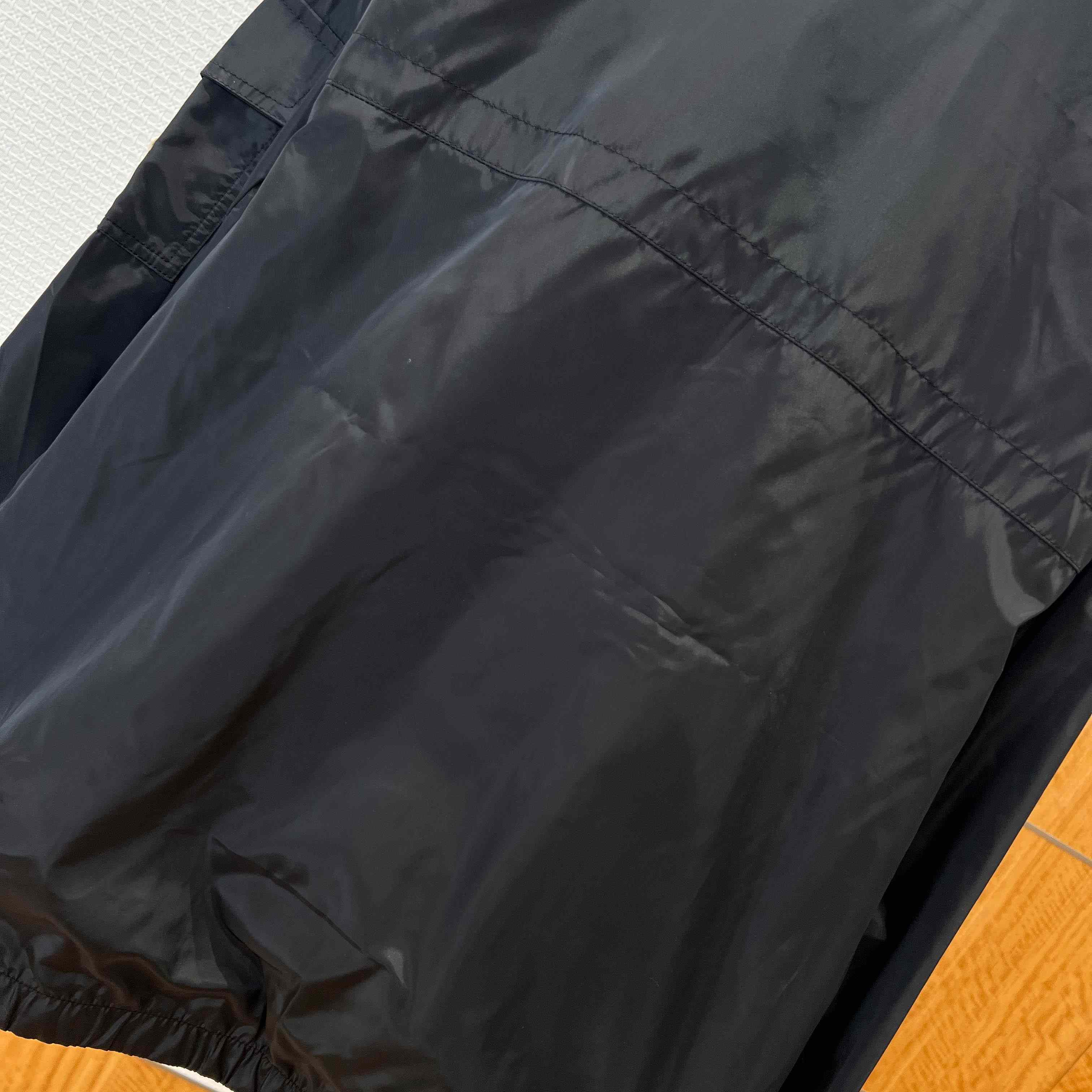 Moncler Nire Rain Jacket - FashionPlug