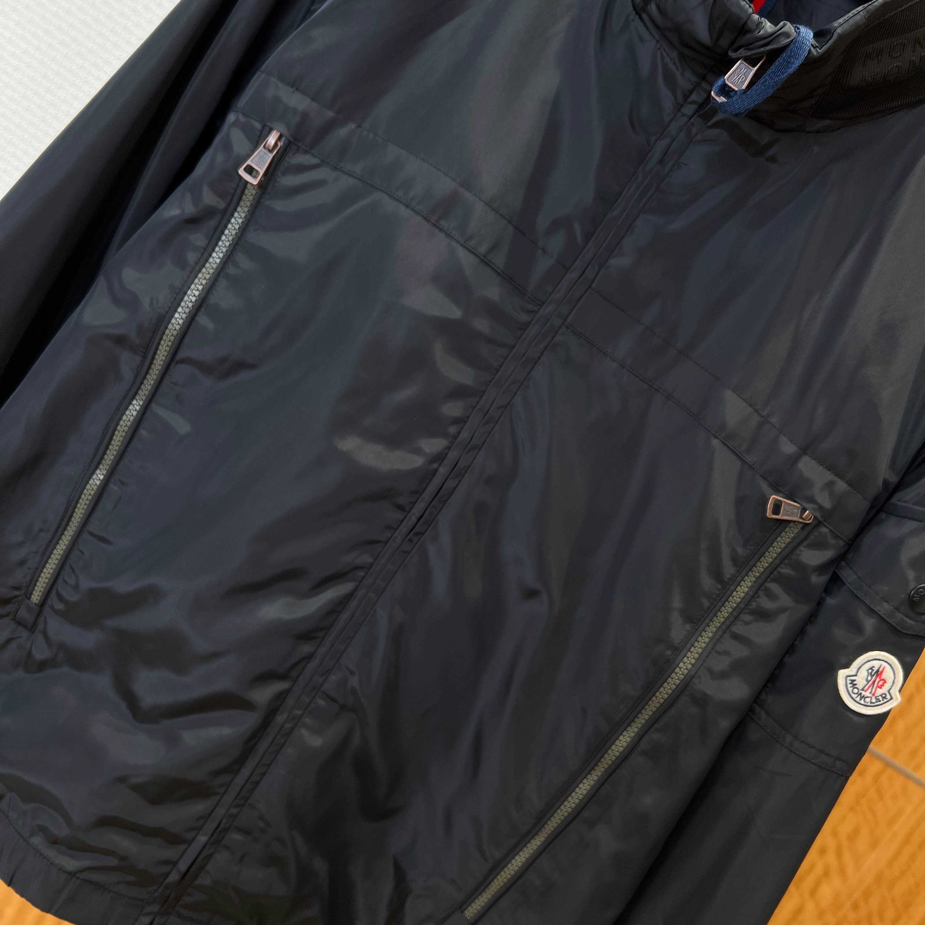 Moncler Nire Rain Jacket - FashionPlug