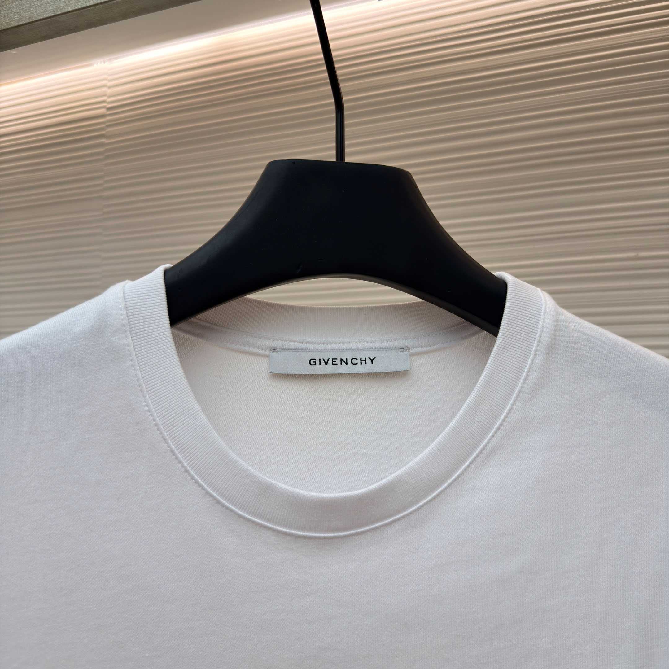 Givenchy White  Stamp Print T-shirt - FashionPlug