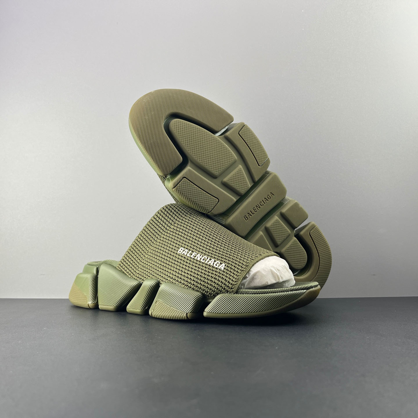 Balenciaga Speed 2.0 Slide Sandal - FashionPlug