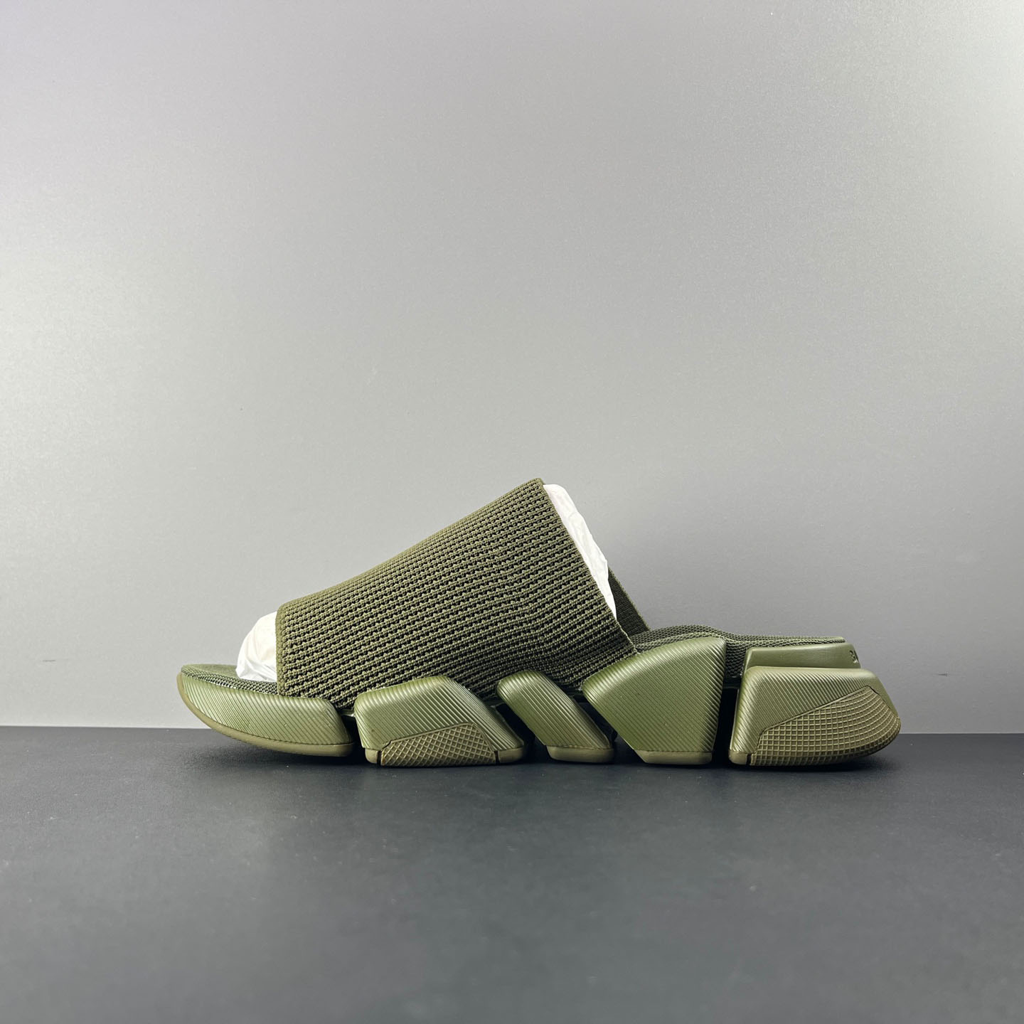 Balenciaga Speed 2.0 Slide Sandal - FashionPlug