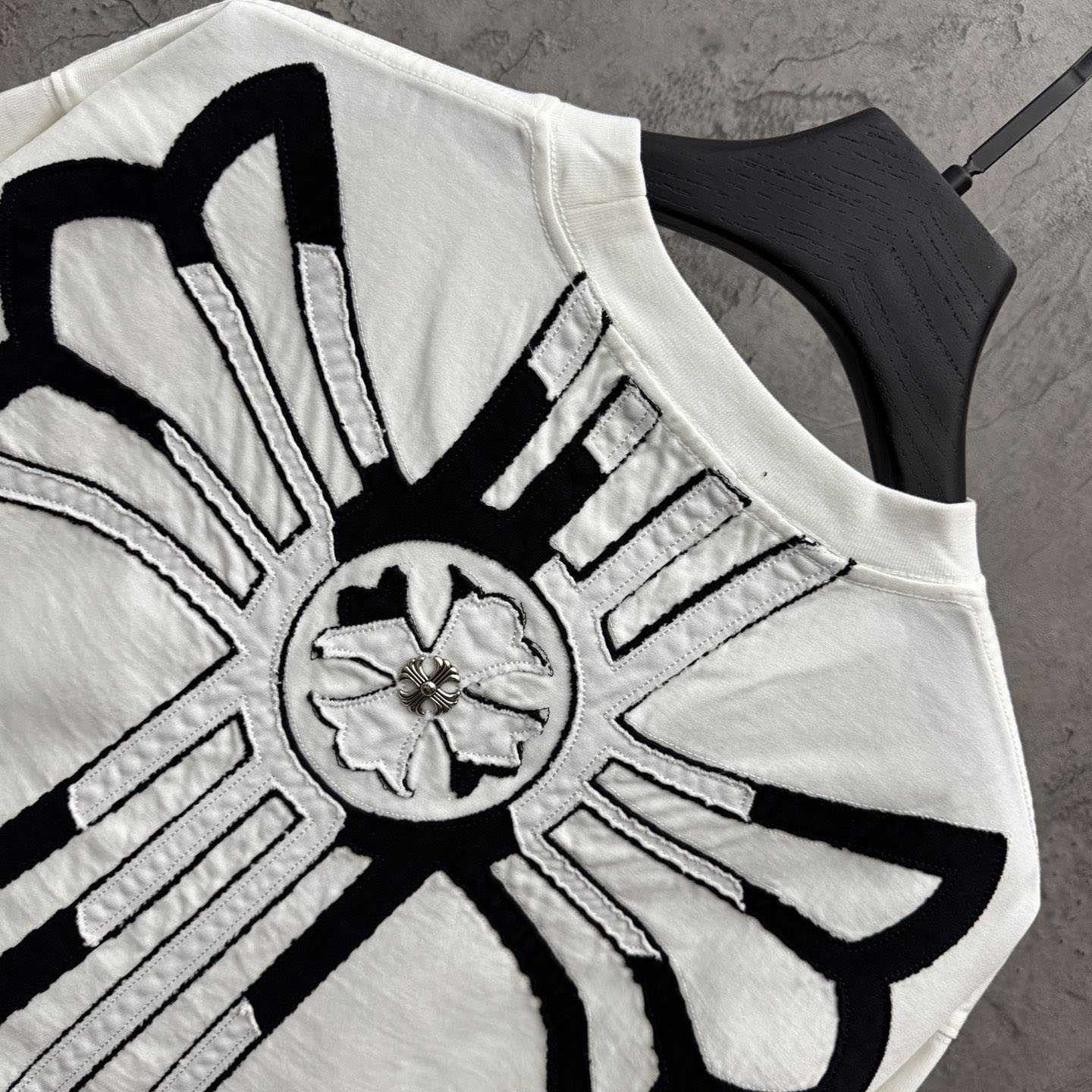 Chrome Hearts Large Cross Patch Embroidered Crew Neck Short Sleeve T-Shirt 'White' - FashionPlug