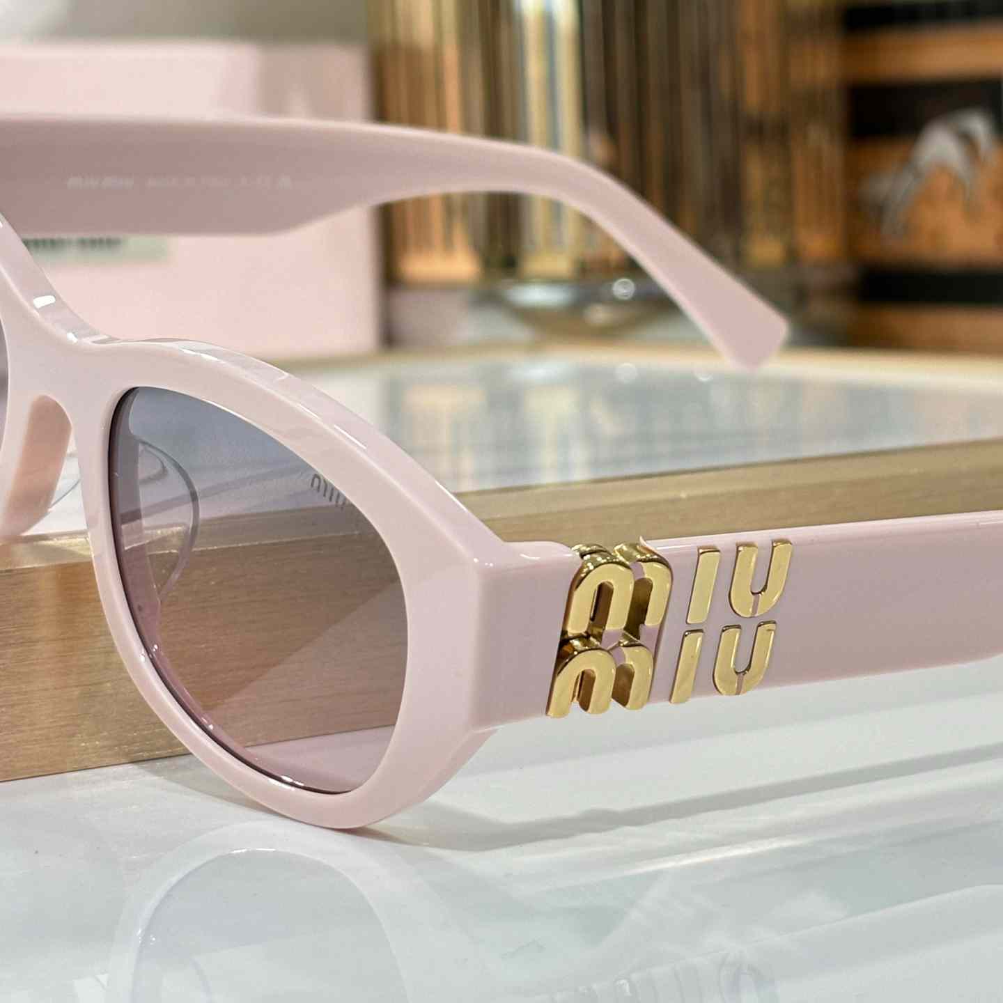 Miu Miu SUMA03 Sunglasses  - FashionPlug