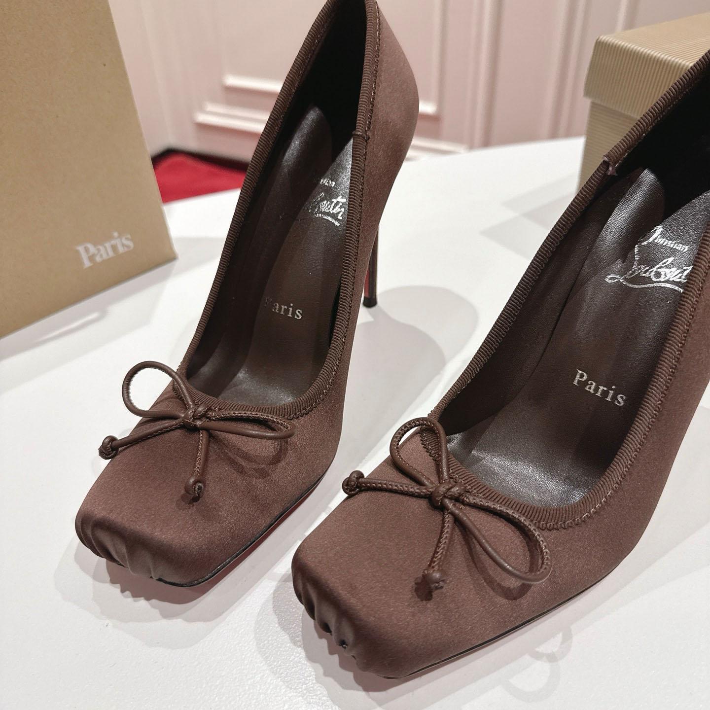 Christian Louboutin Cassia Nodo 100 mm Pumps  Crepe Satin - FashionPlug