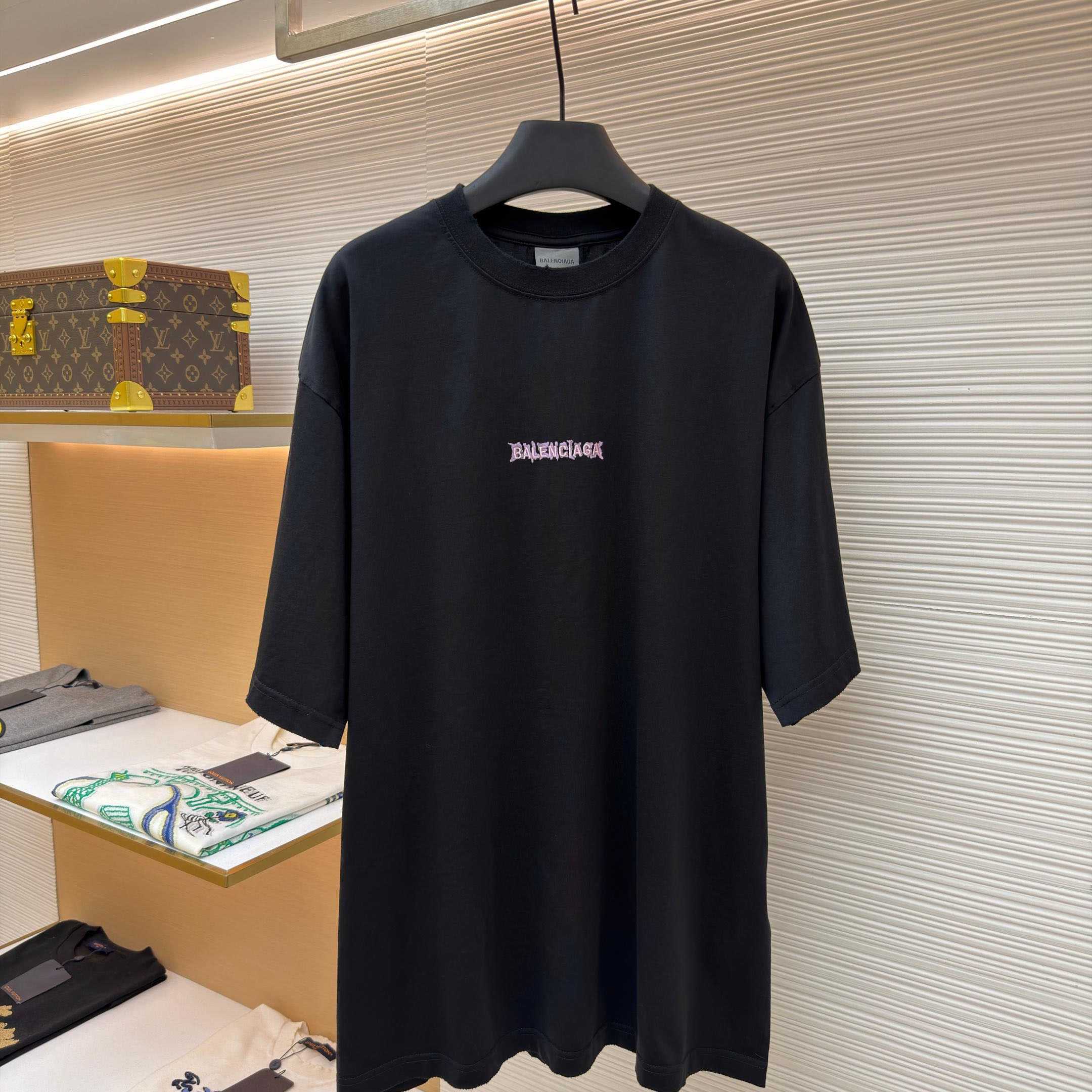 Balenciaga Diy Balenciaga Back Medium Fit T-shirt In Black - FashionPlug