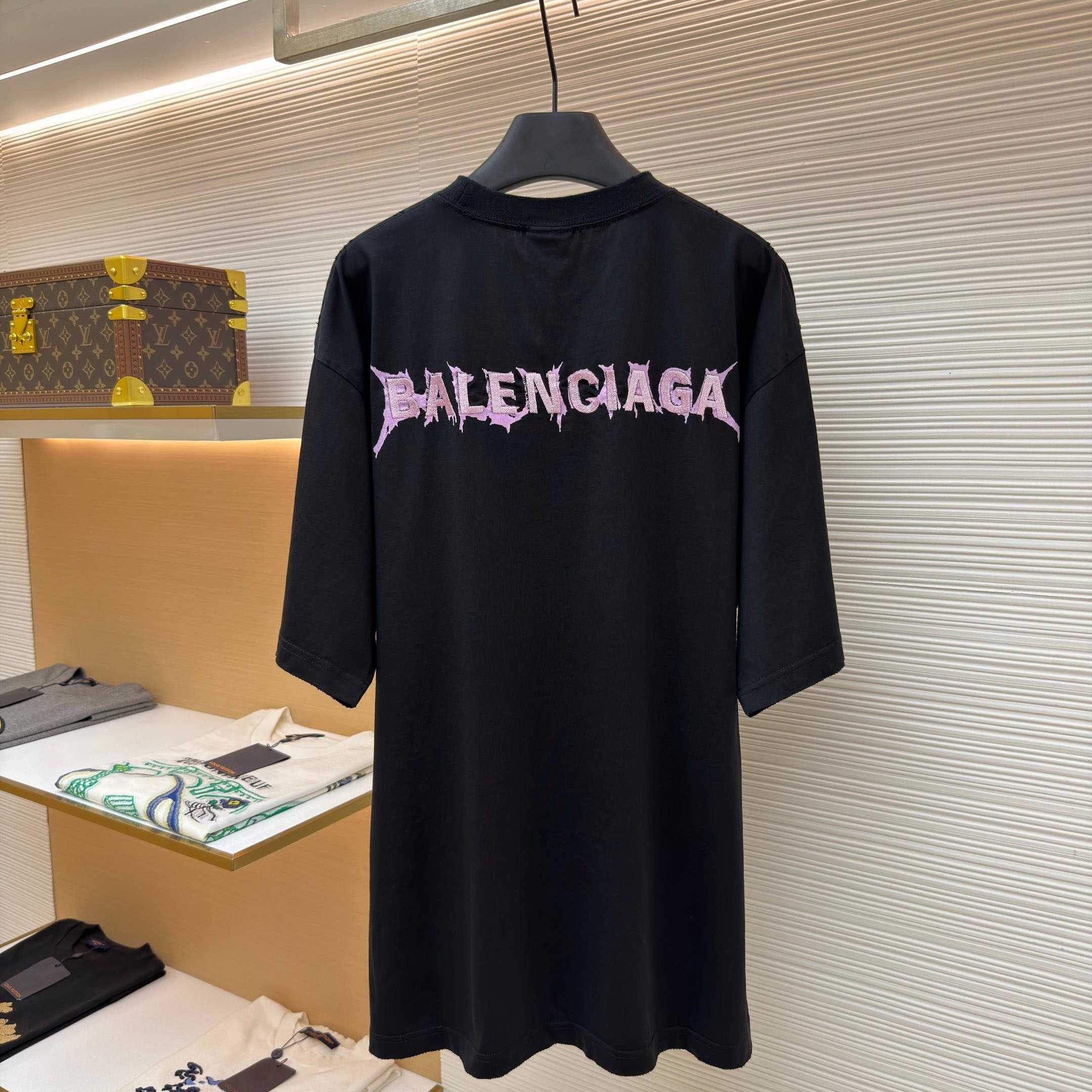 Balenciaga Diy Balenciaga Back Medium Fit T-shirt In Black - FashionPlug
