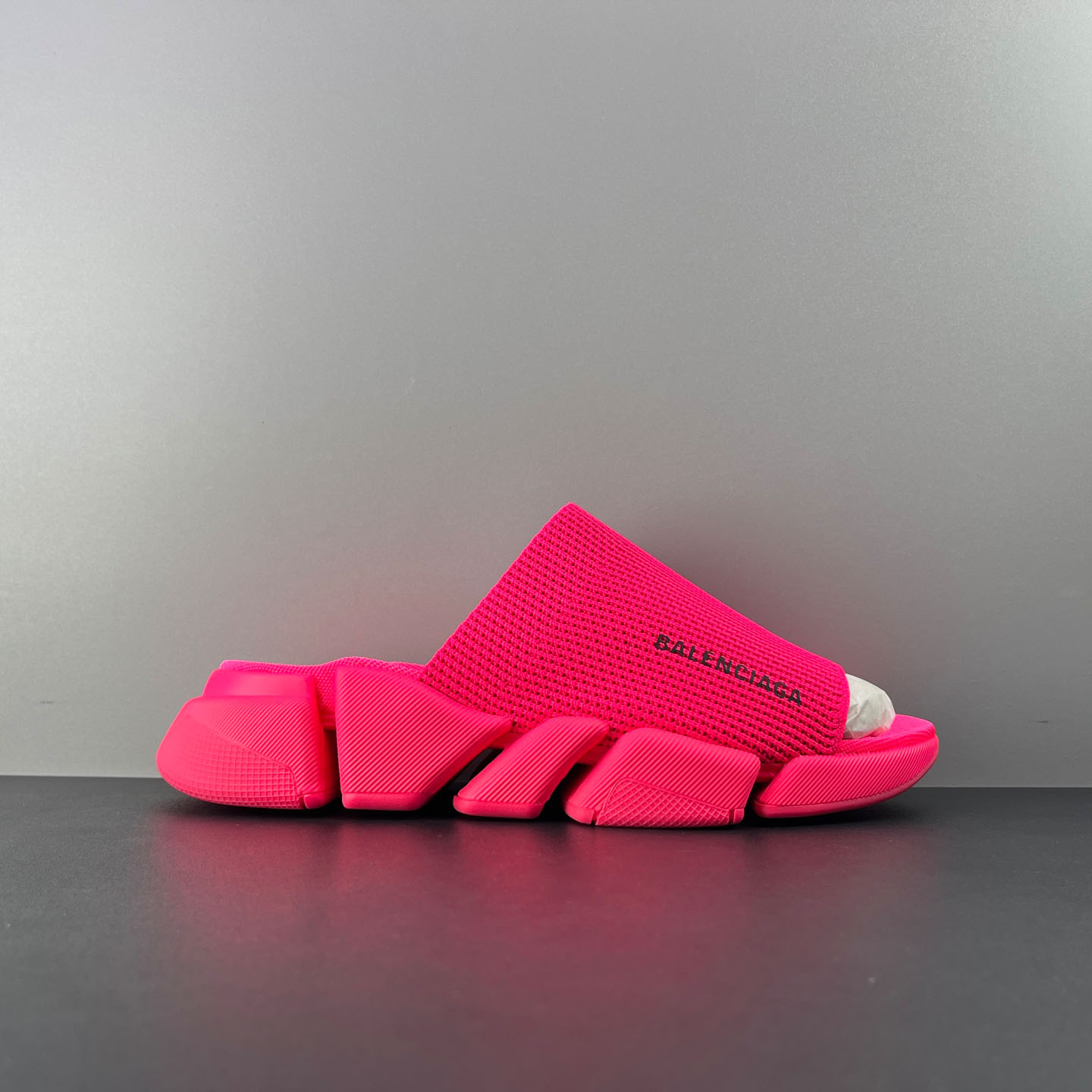 Balenciaga Speed 2.0 Slide Sandal - FashionPlug