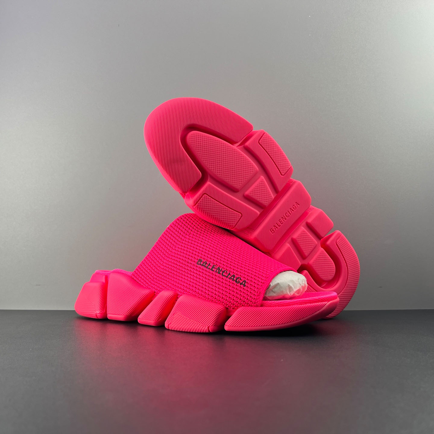 Balenciaga Speed 2.0 Slide Sandal - FashionPlug