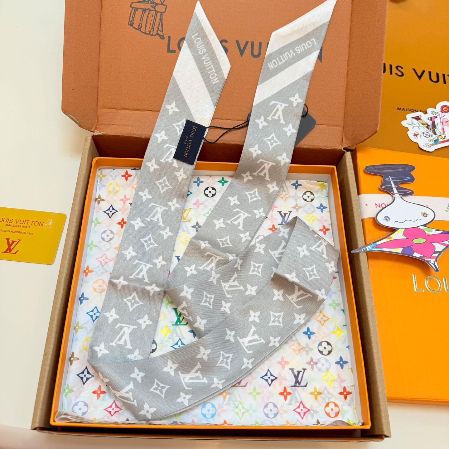 Louis Vuitton Monogram Silhouette BB Bandeau  - FashionPlug