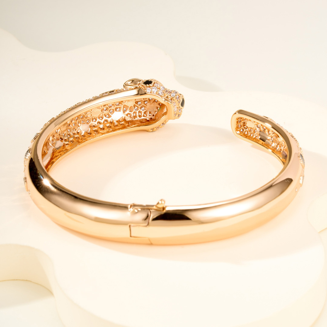 Cartier Panthère De Cartier Bracelet - FashionPlug