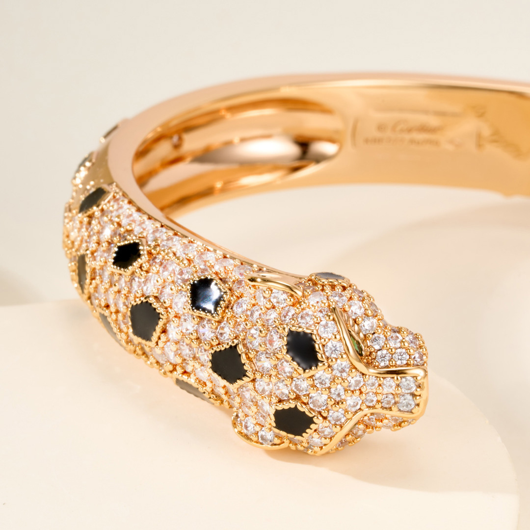 Cartier Panthère De Cartier Bracelet - FashionPlug