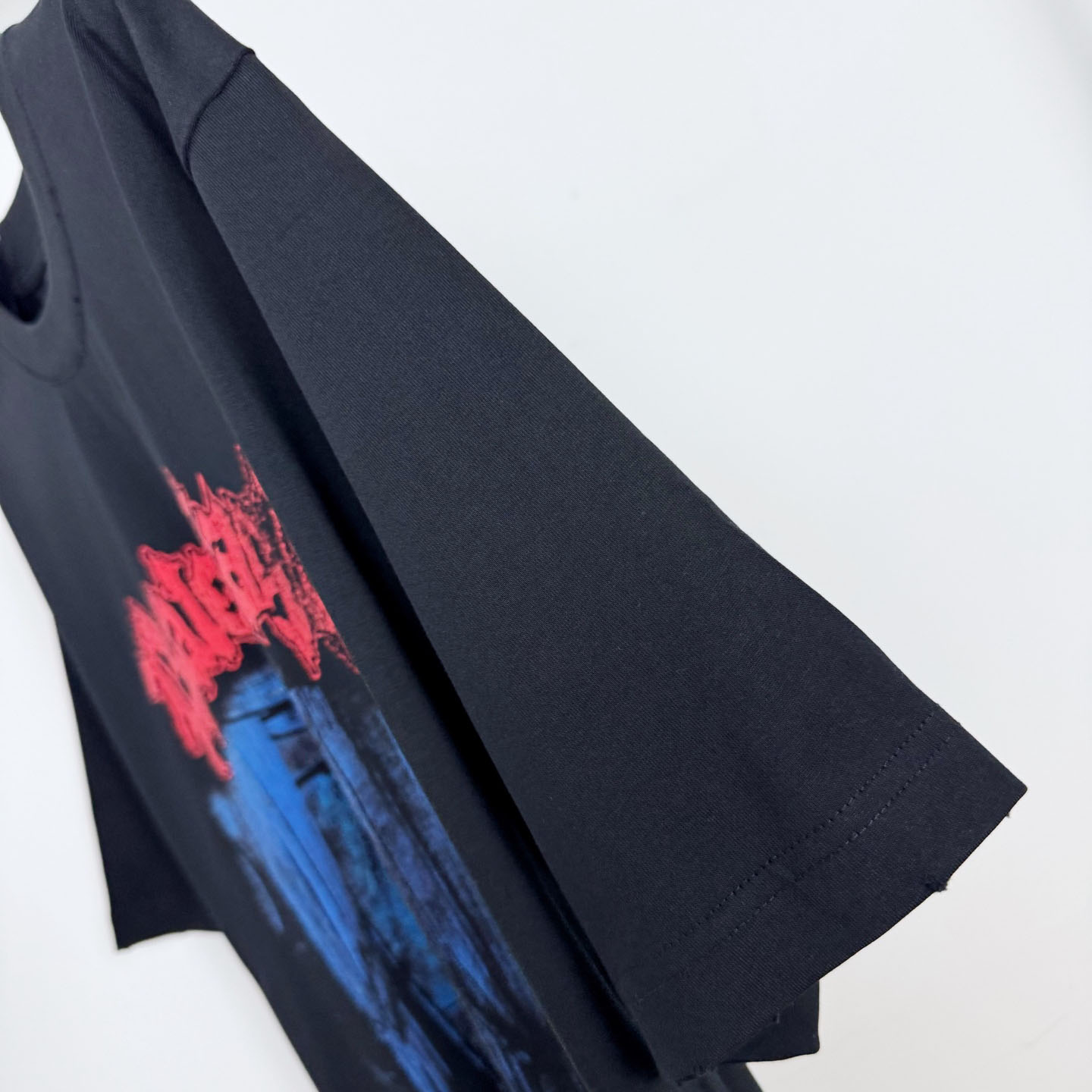 Balenciaga Salon De Couture Medium Fit T-shirt In Black - FashionPlug