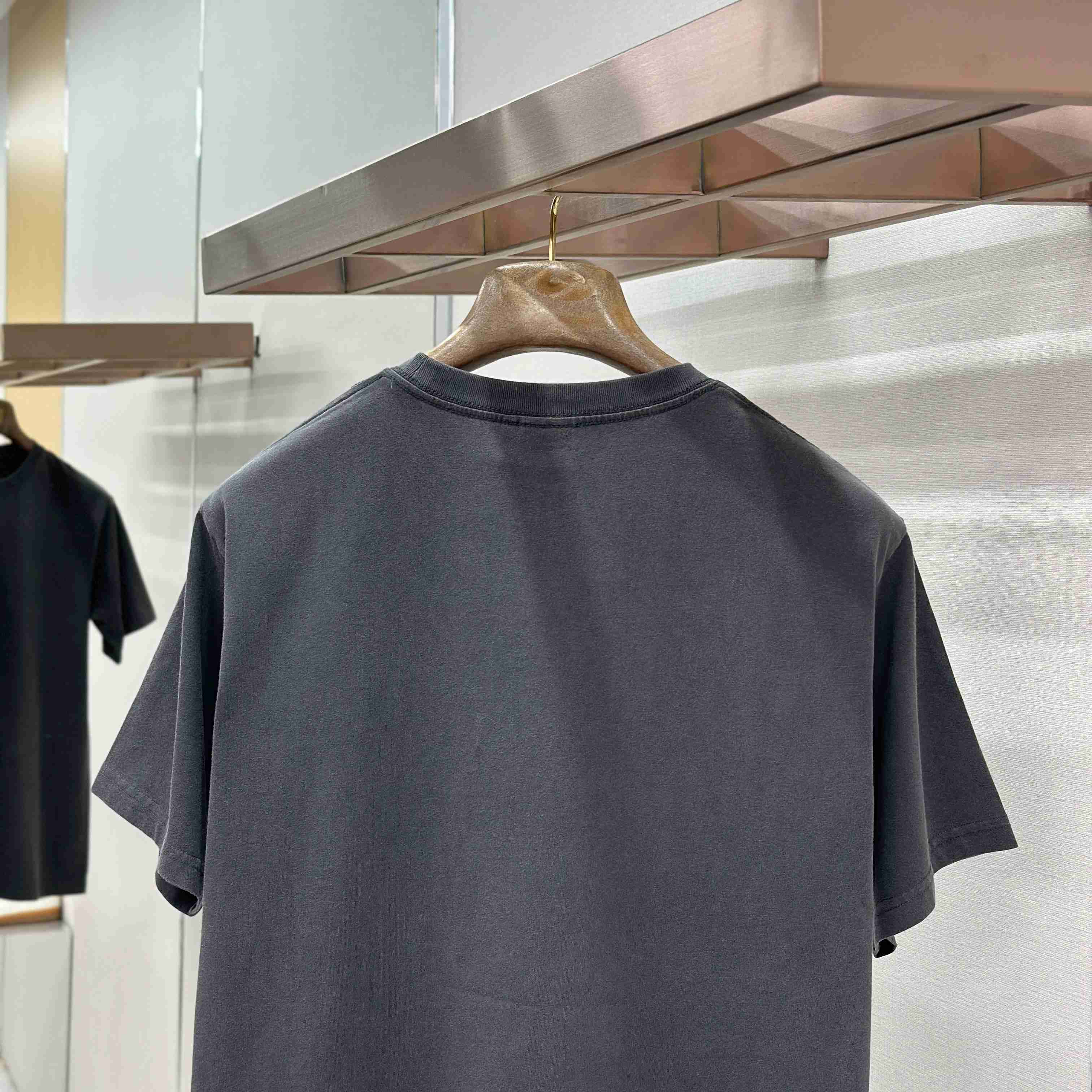 Dior T-Shirt With Pocket - FashionPlug