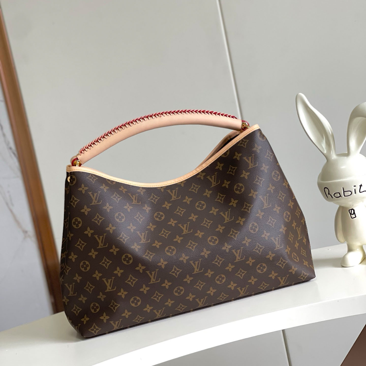 Louis Vuitton Again M25877 - FashionPlug