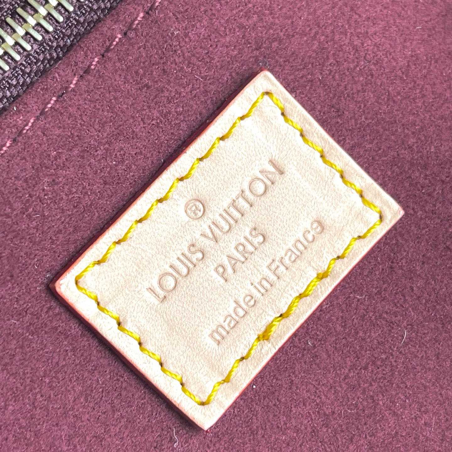 Louis Vuitton Again M25877 - FashionPlug