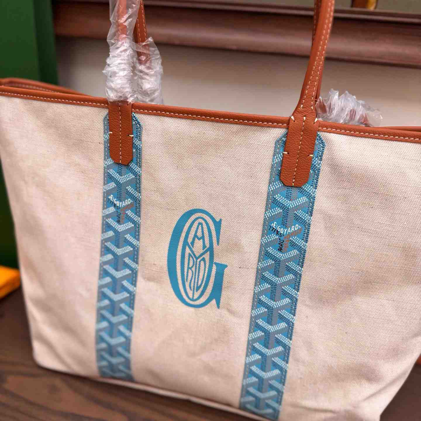 Goyard Saint Louis PM Tote Bag - FashionPlug