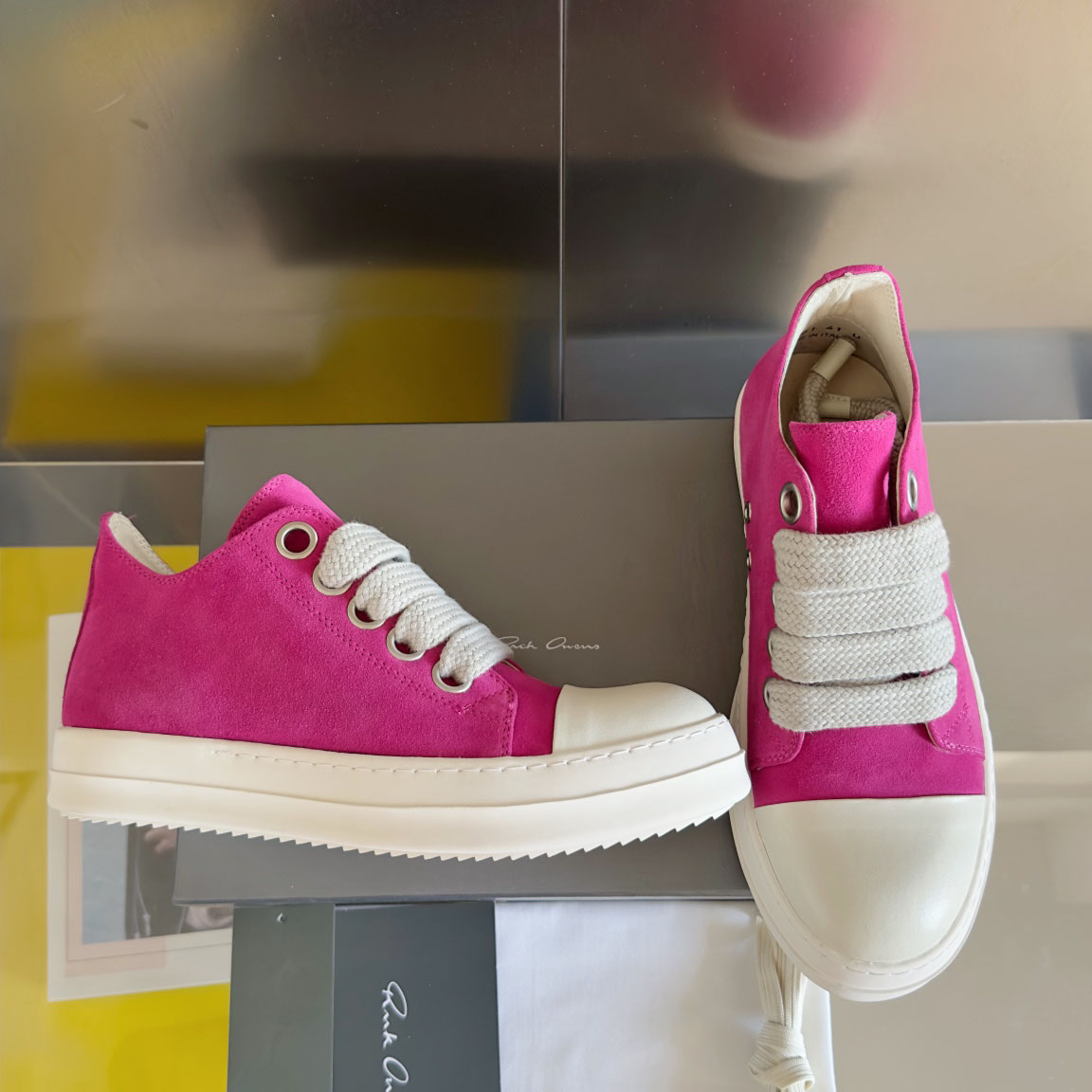 Rick Owens Laces Low-top  Sneakers - FashionPlug