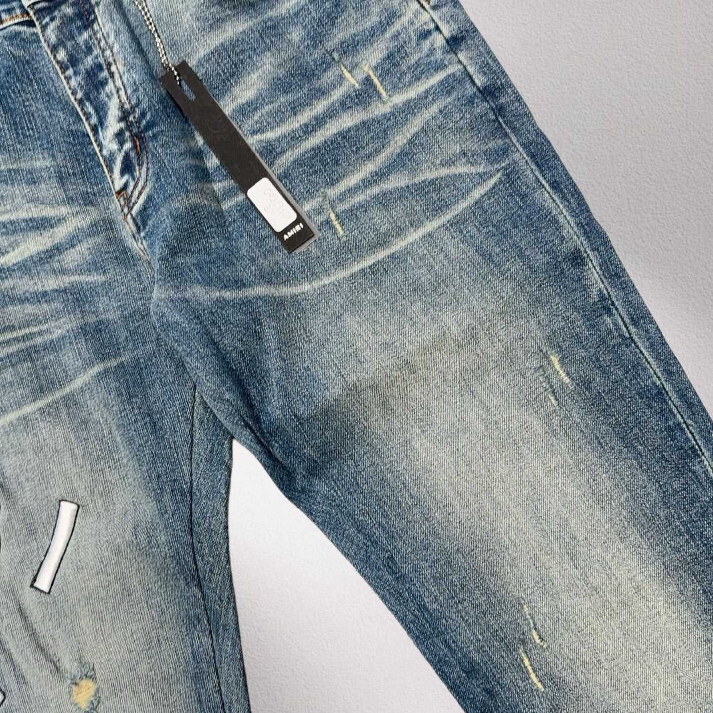 Amiri Jeans 20350 - FashionPlug