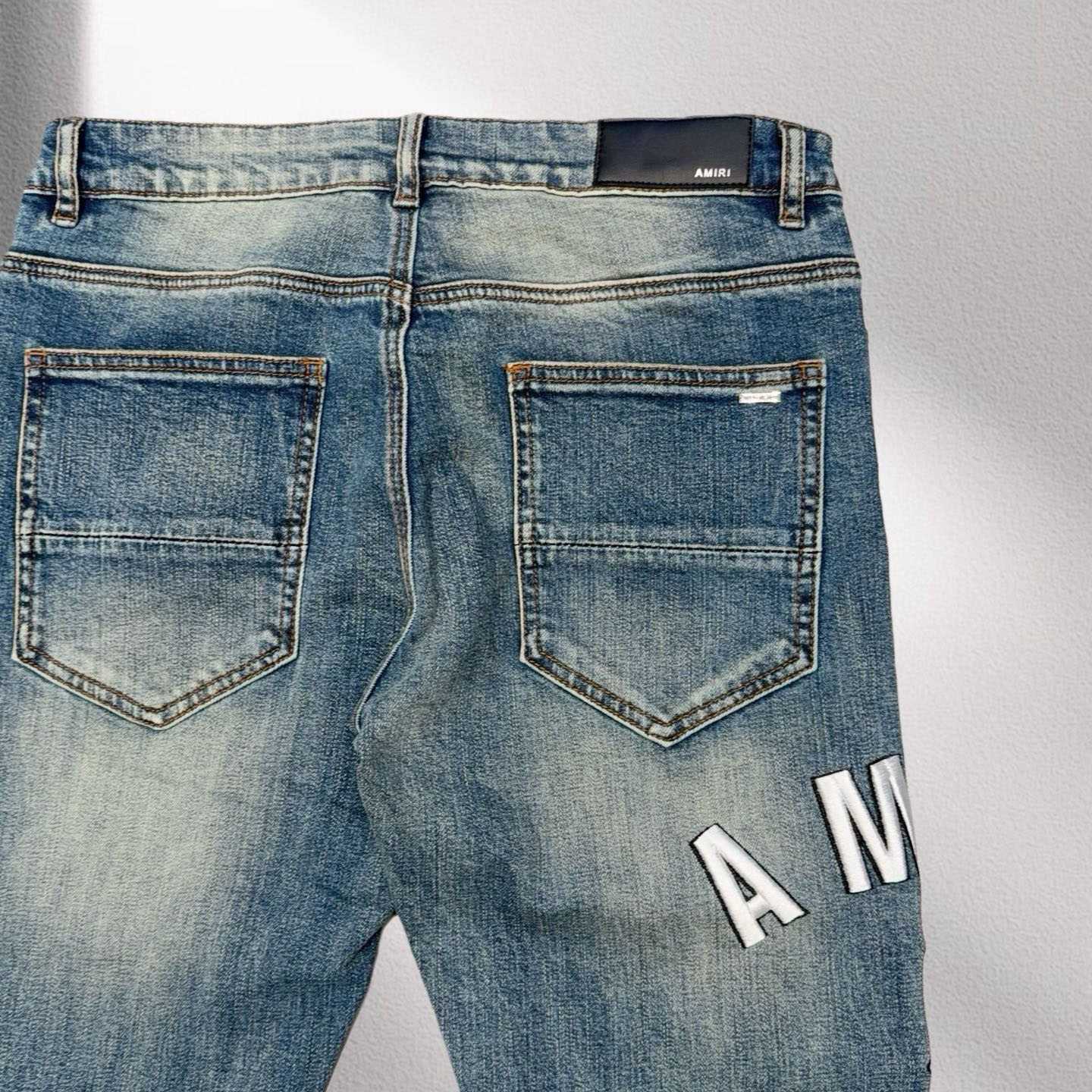 Amiri Jeans 20350 - FashionPlug