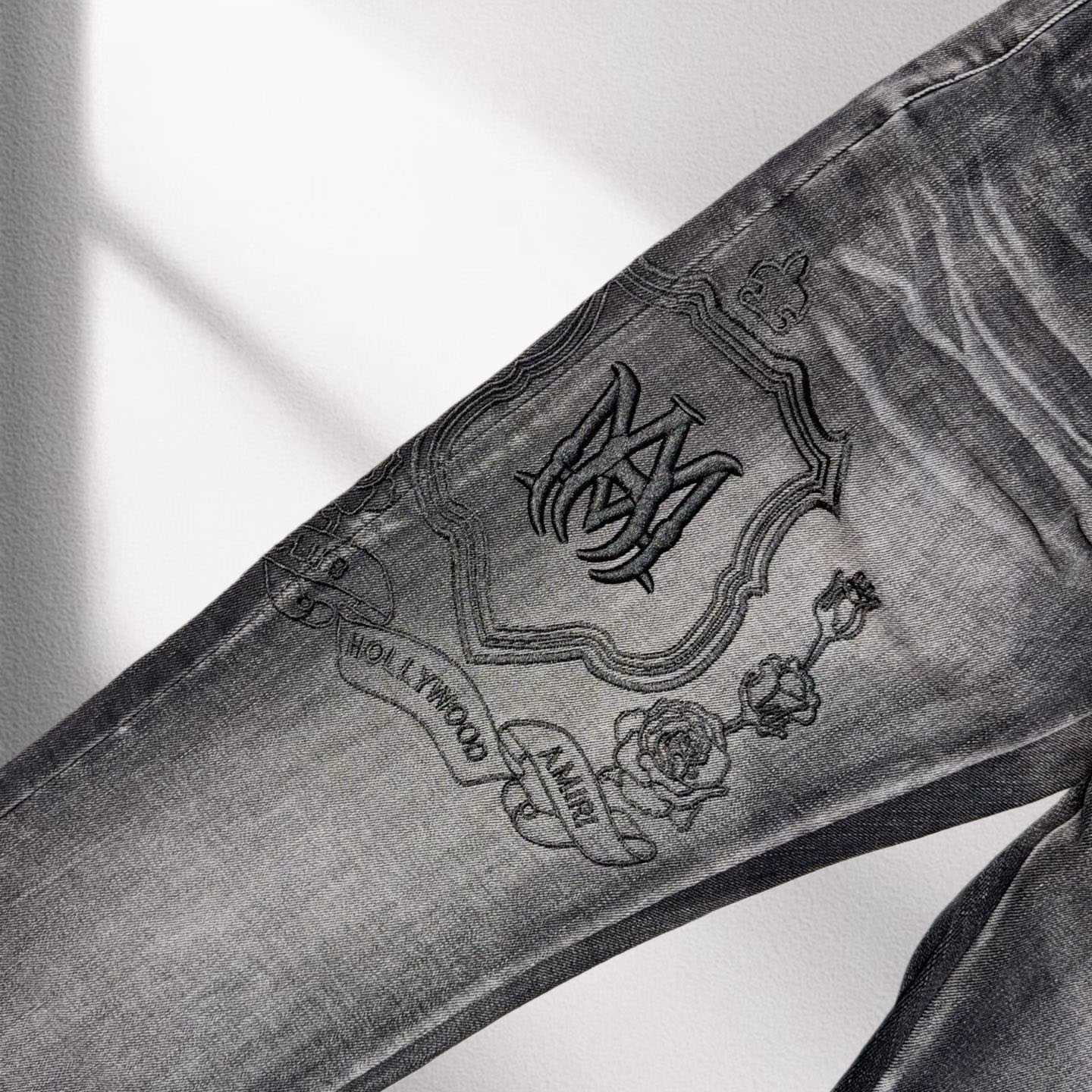 Amiri Jeans  20505 - FashionPlug