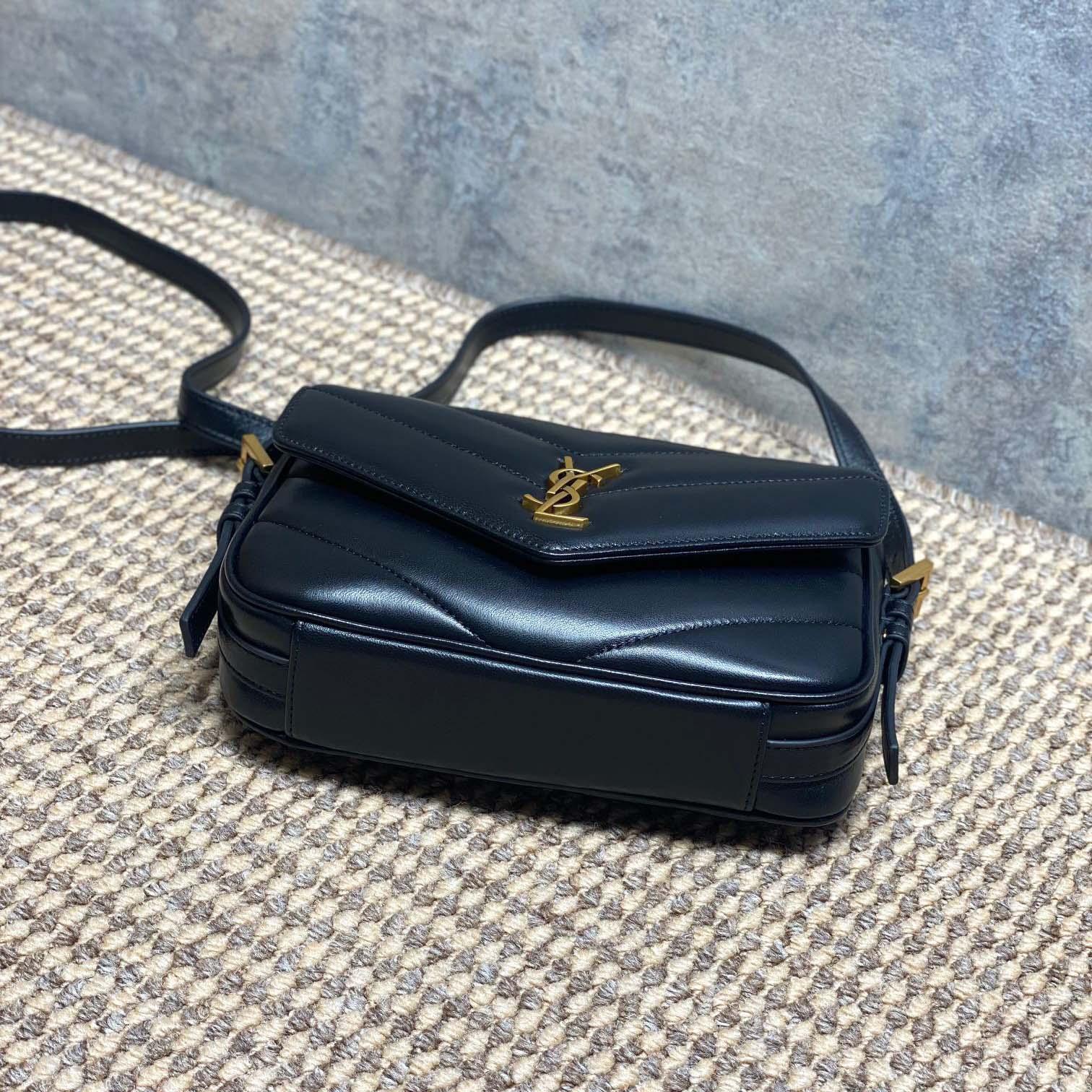 Saint Laurent LOULOU Toy Crossbody In MATELASSÉ Lambskin - FashionPlug