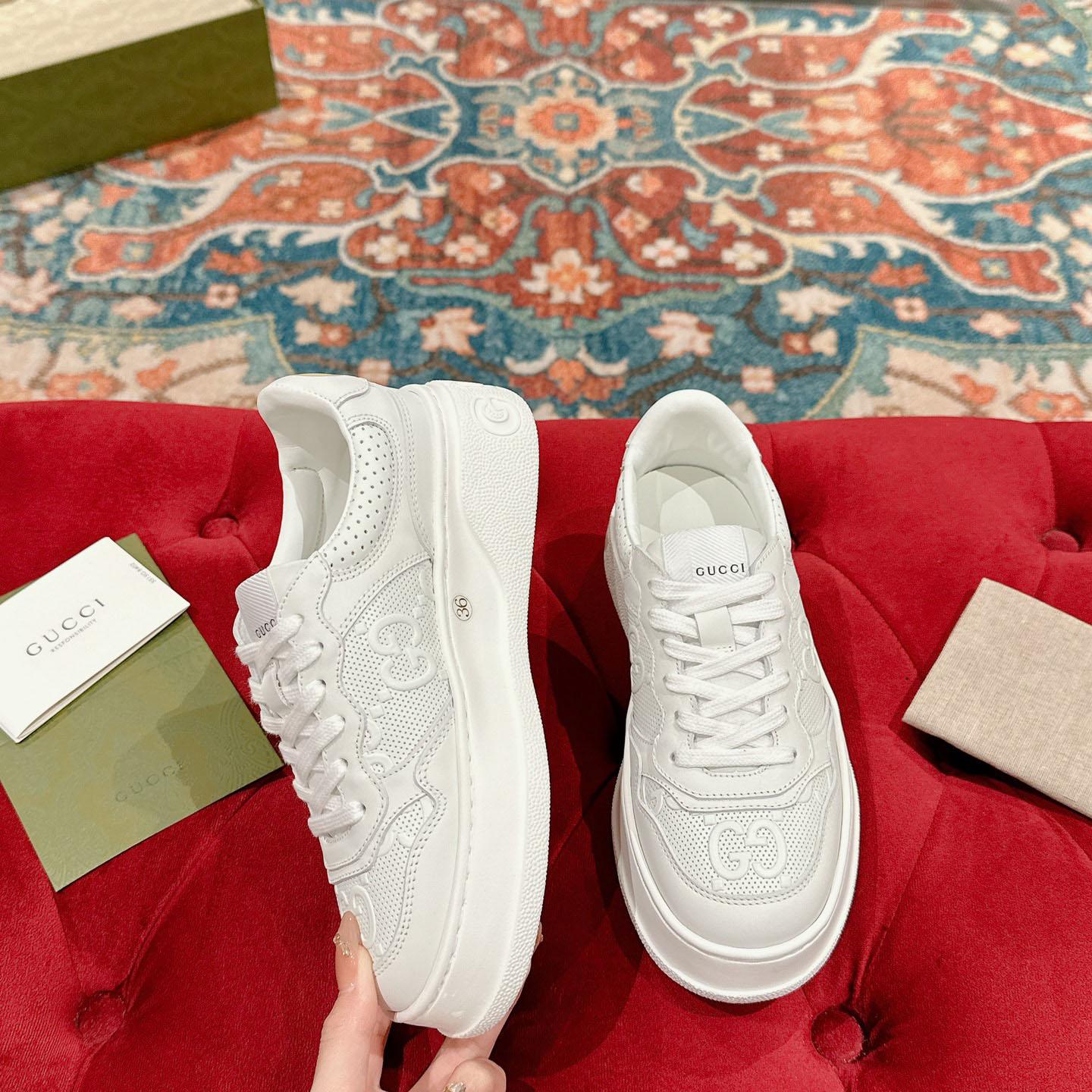 Gucci Wmns GG Embossed Sneaker 'White' - FashionPlug