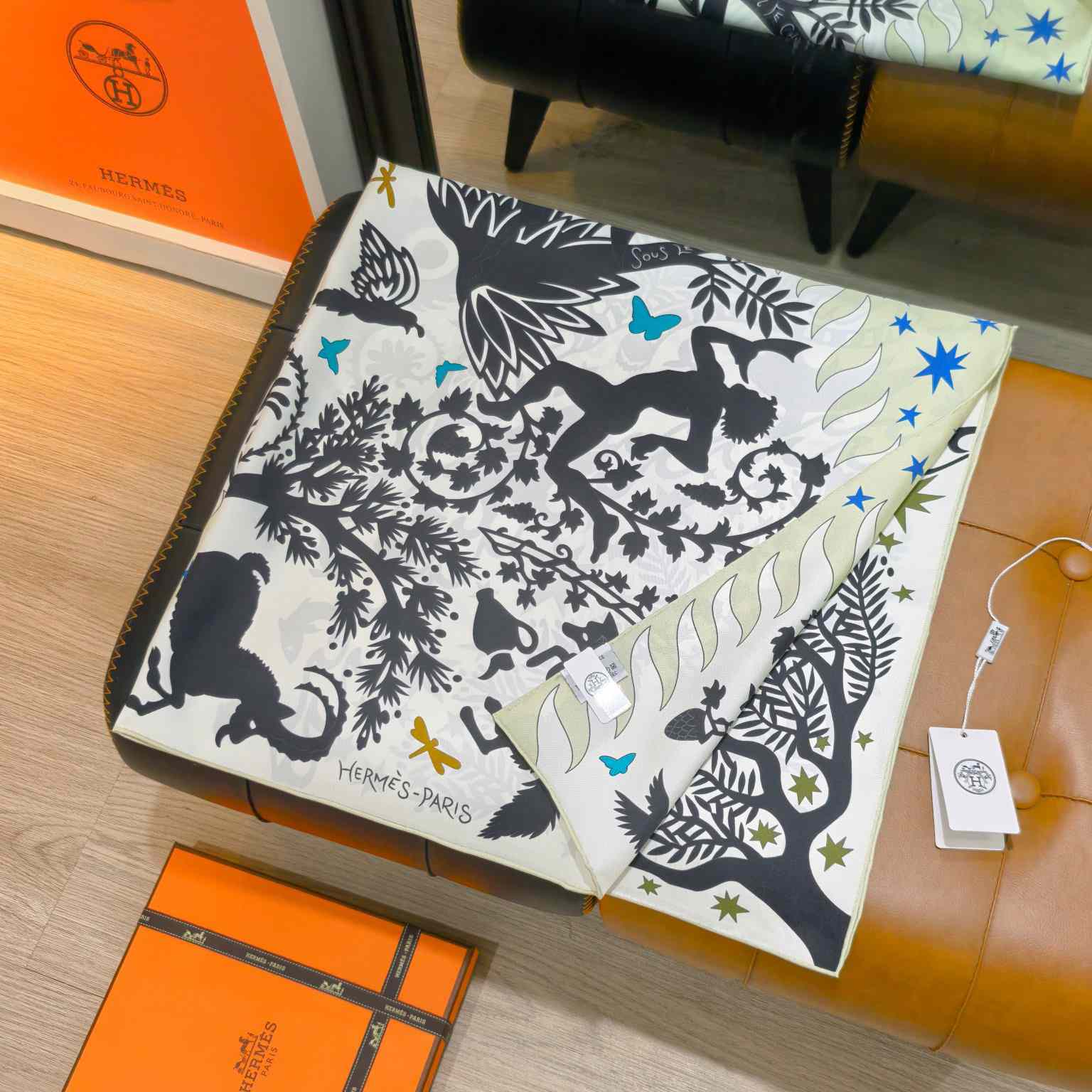 Hermes Sous le Charme D'Orphee Detail Scarf  - FashionPlug