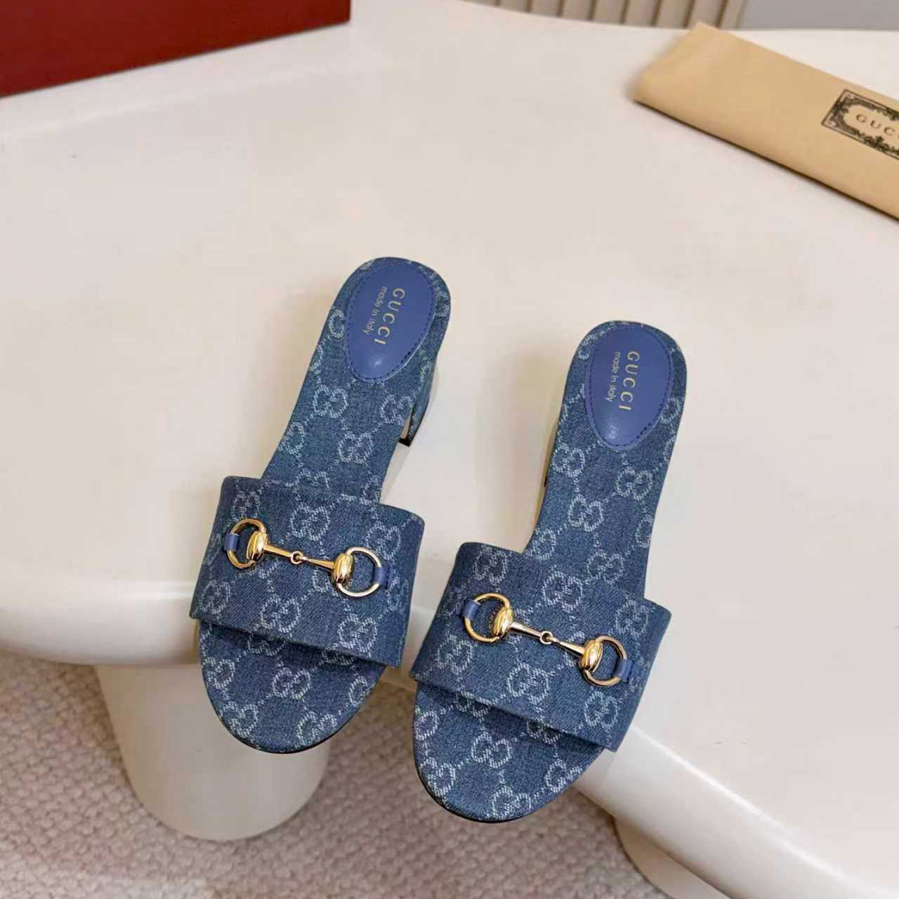 Gucci Slide Sandal With Horsebit - FashionPlug