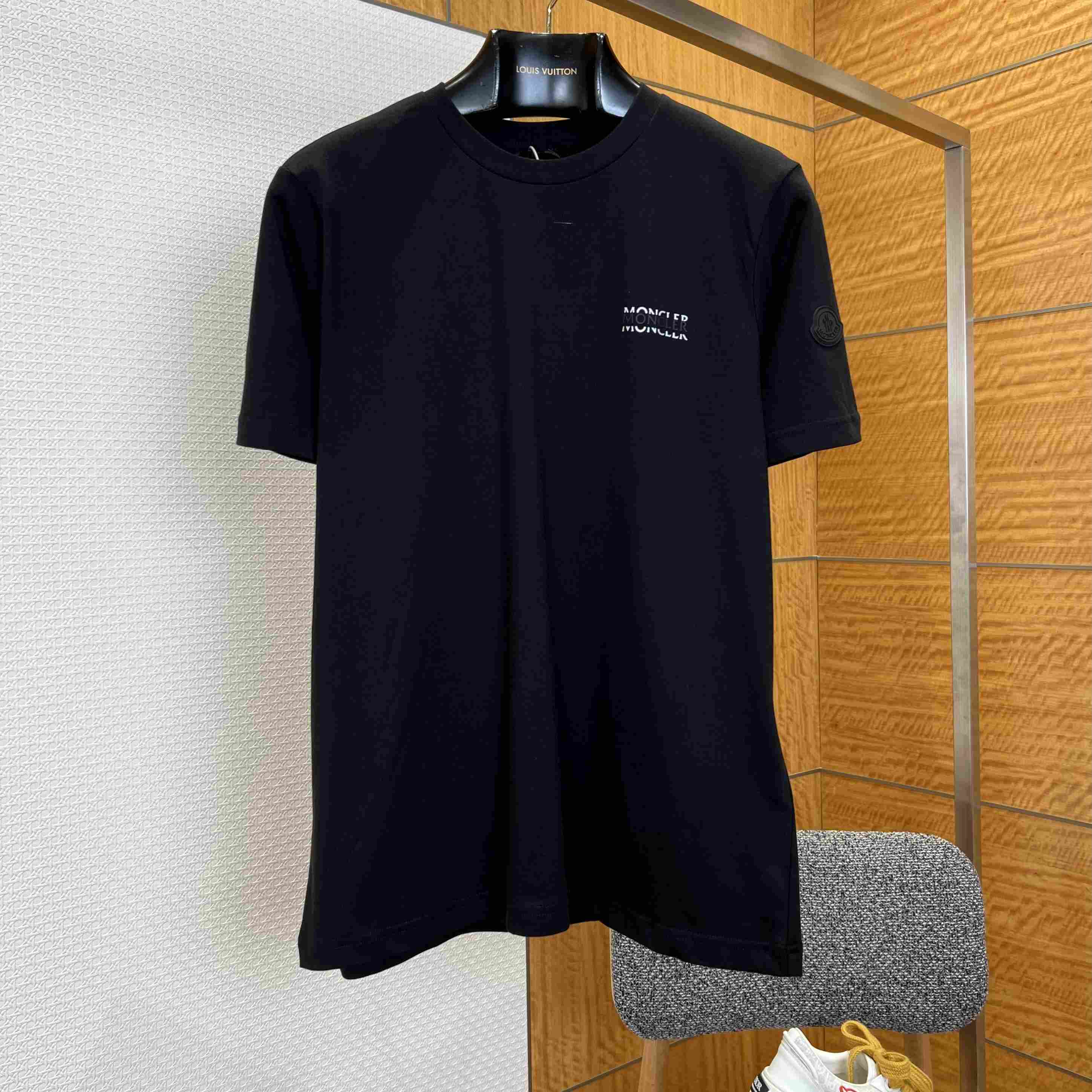 Moncler Logo Cotton T-shirt - FashionPlug