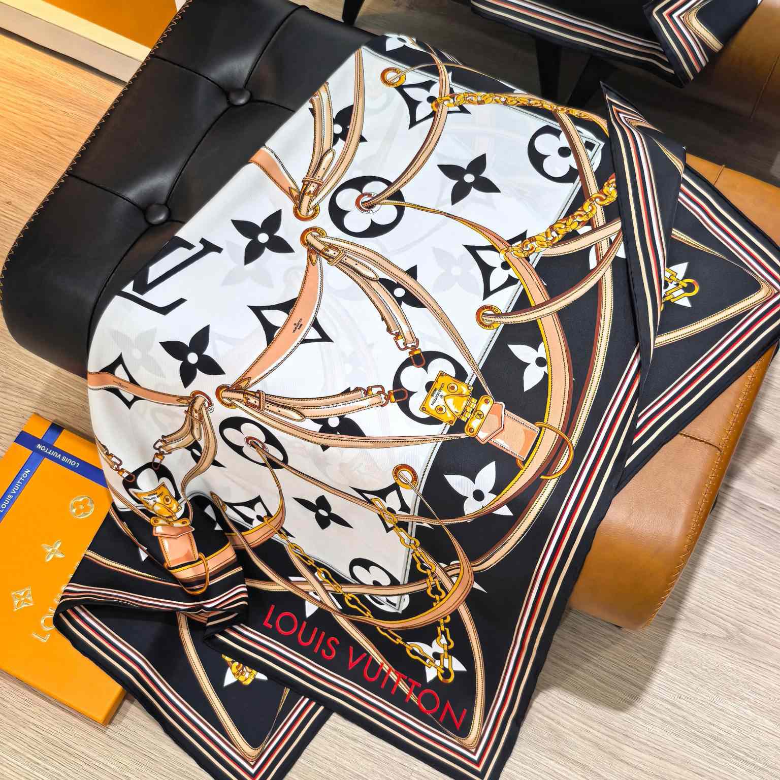 Louis Vuitton Ultimate Monogram Square 90 - FashionPlug