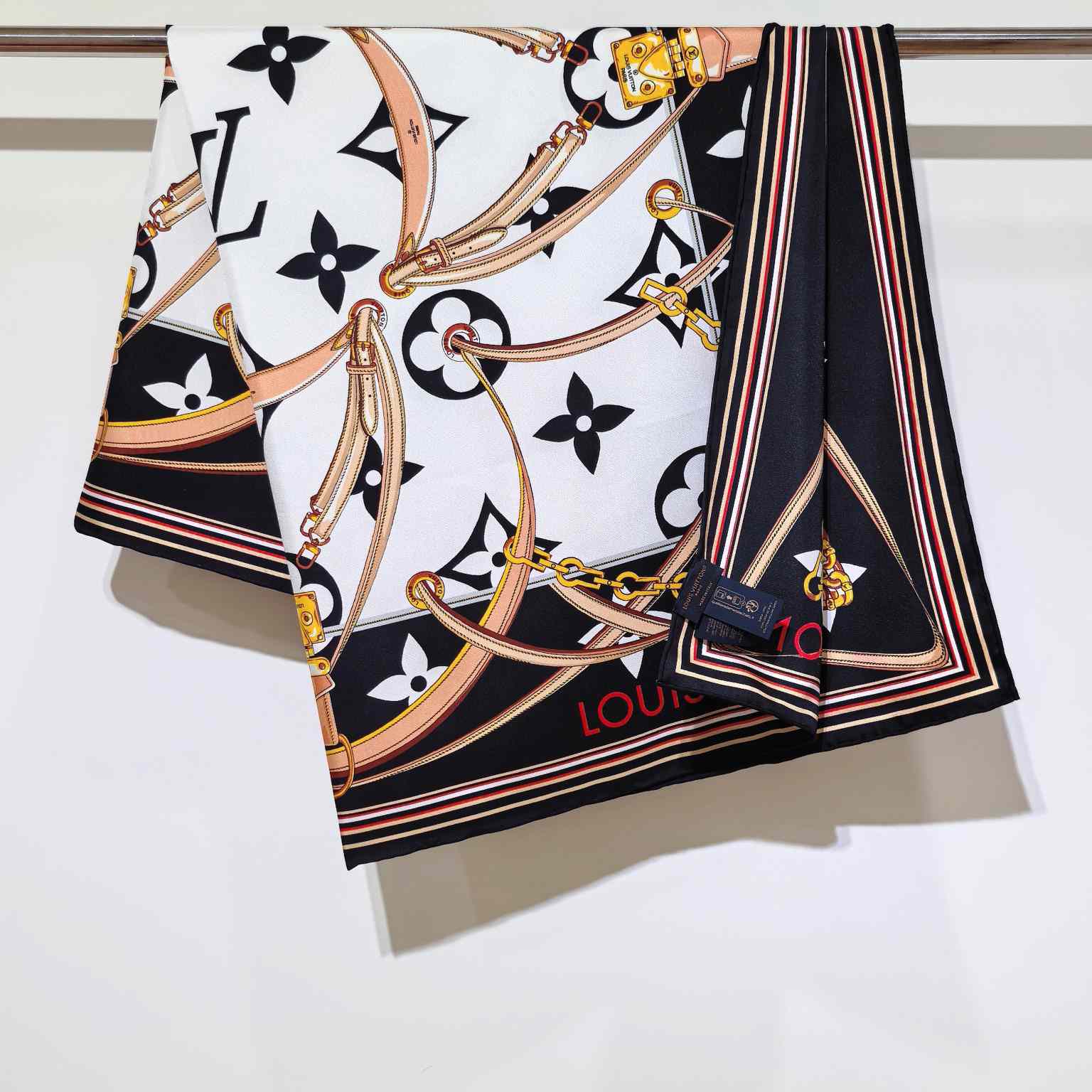 Louis Vuitton Ultimate Monogram Square 90 - FashionPlug
