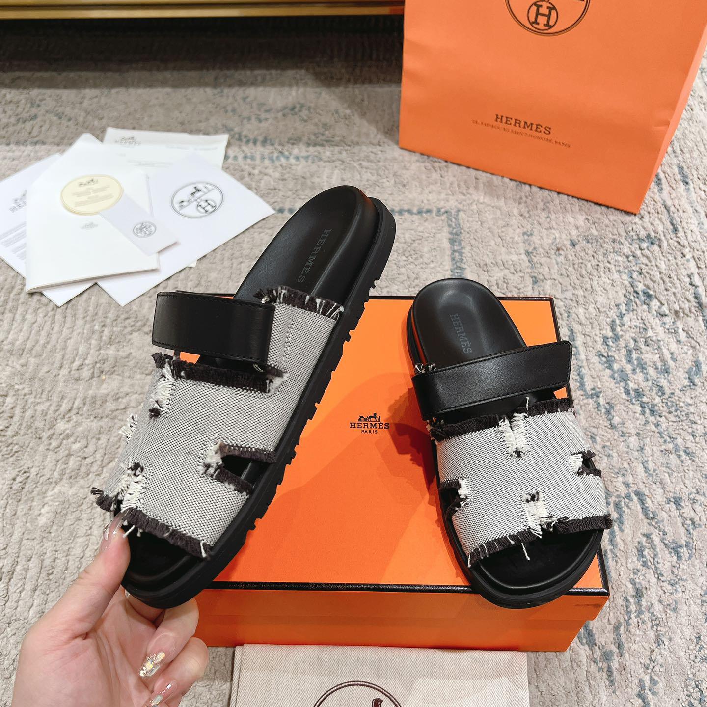 Hermes Chypre Sandal - FashionPlug