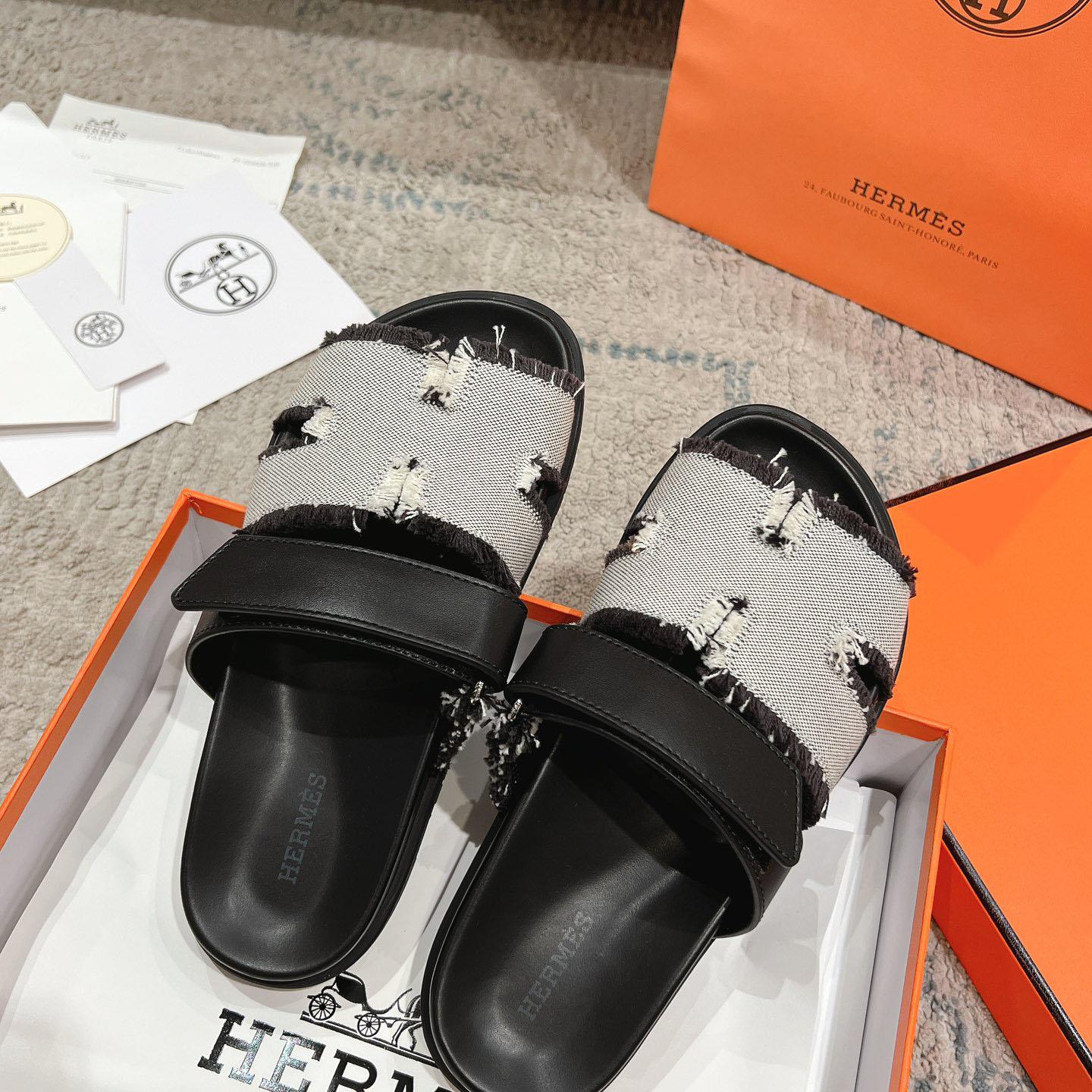 Hermes Chypre Sandal - FashionPlug