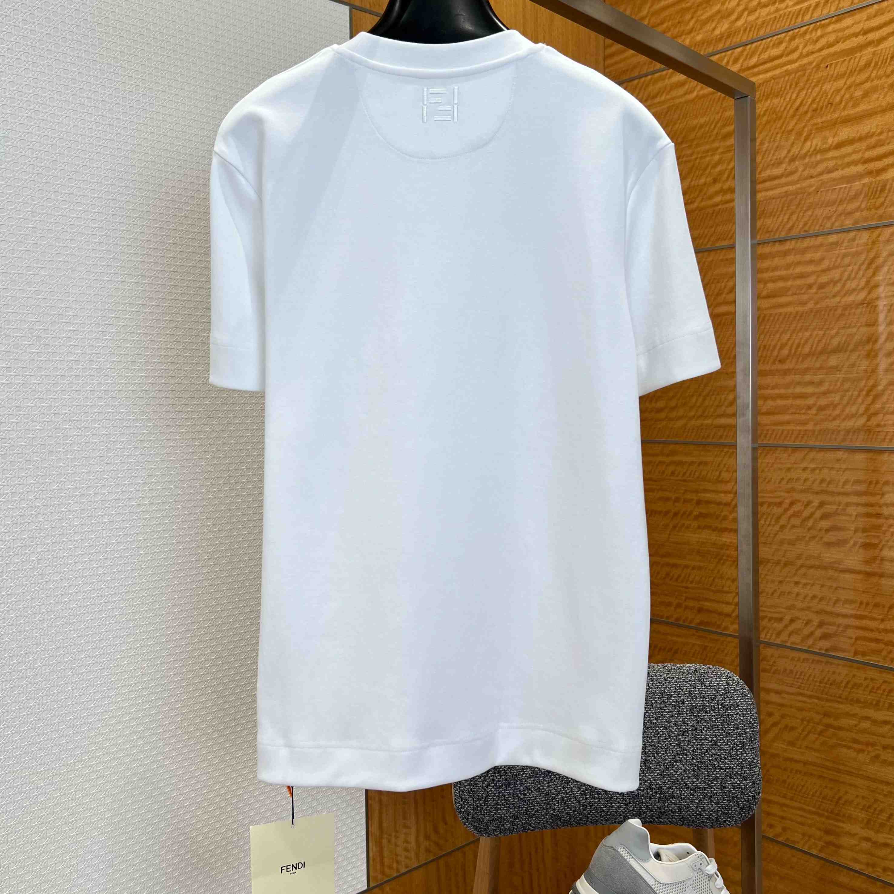 Fendi White Cotton T-shirt - FashionPlug