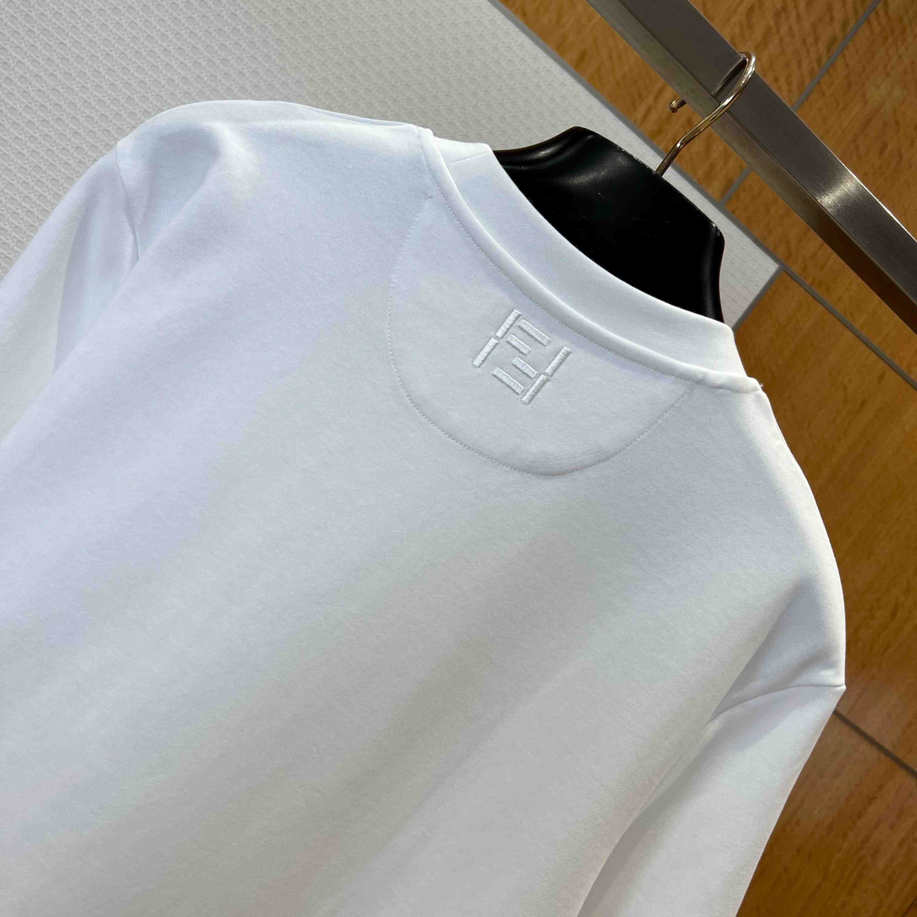 Fendi White Cotton T-shirt - FashionPlug