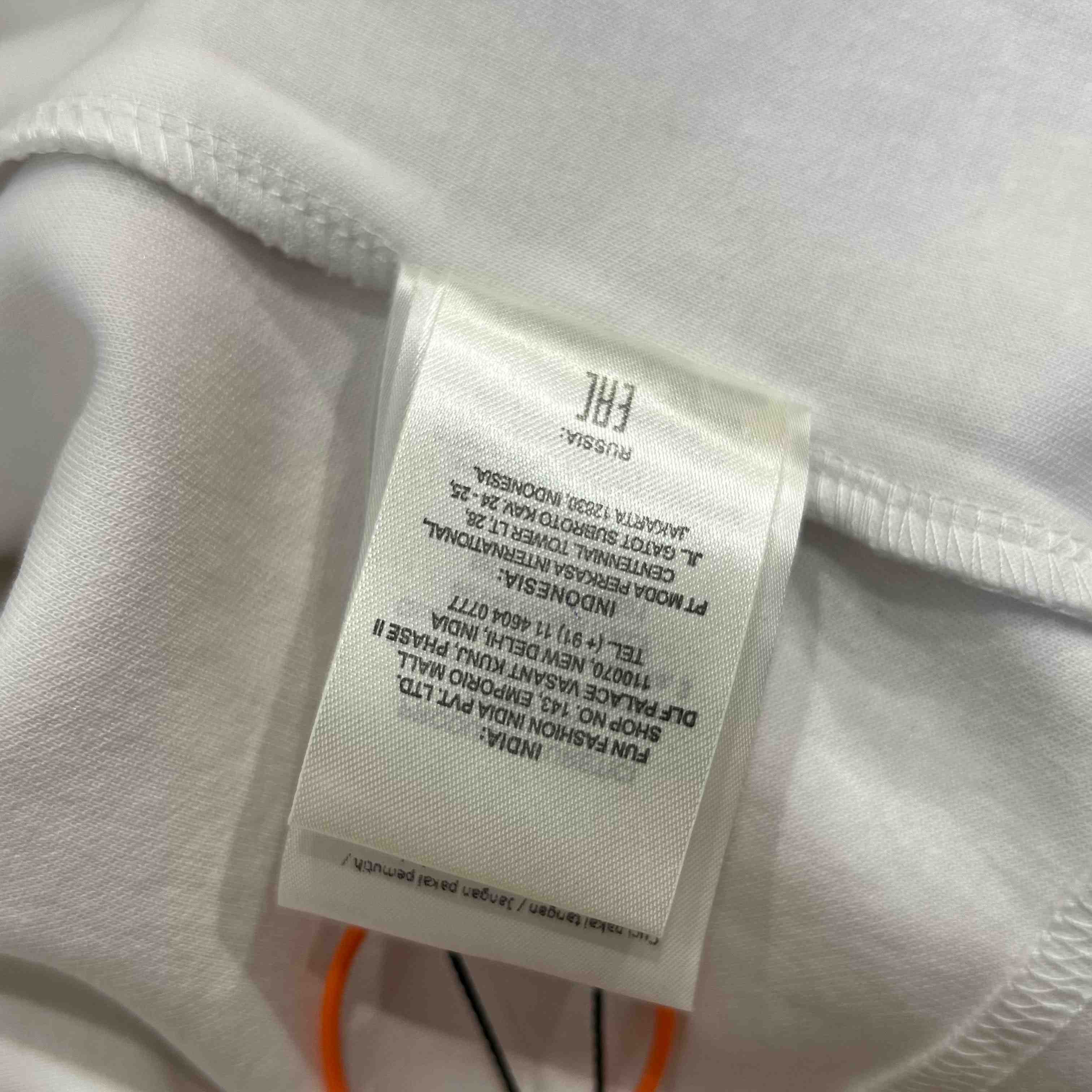 Fendi White Cotton T-shirt - FashionPlug
