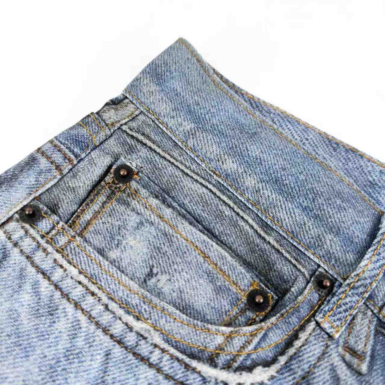 Acne Studios Ttrompe-l’œil Jeans - 1981 - FashionPlug