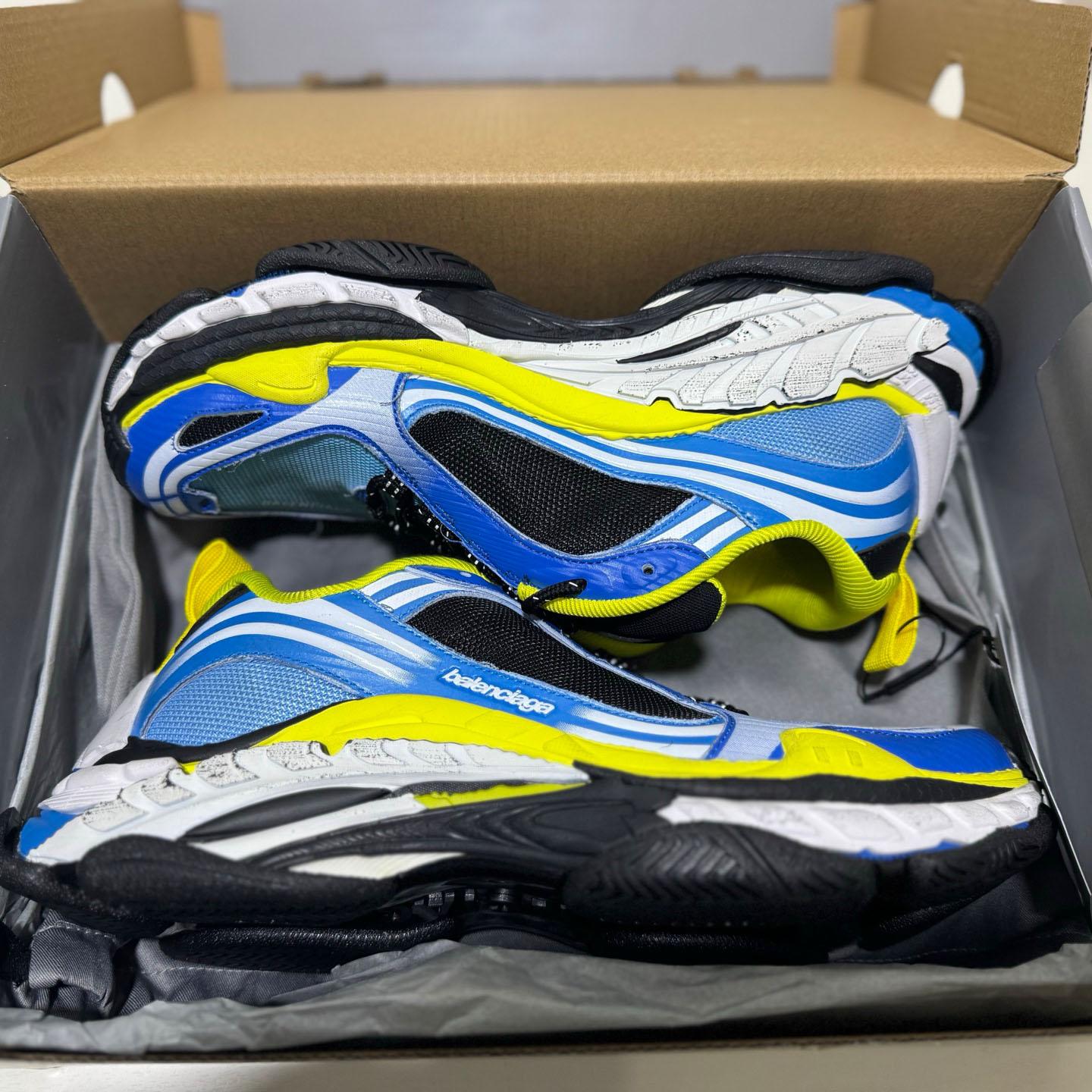 Balenciaga Triple S .2 Sneaker  - FashionPlug