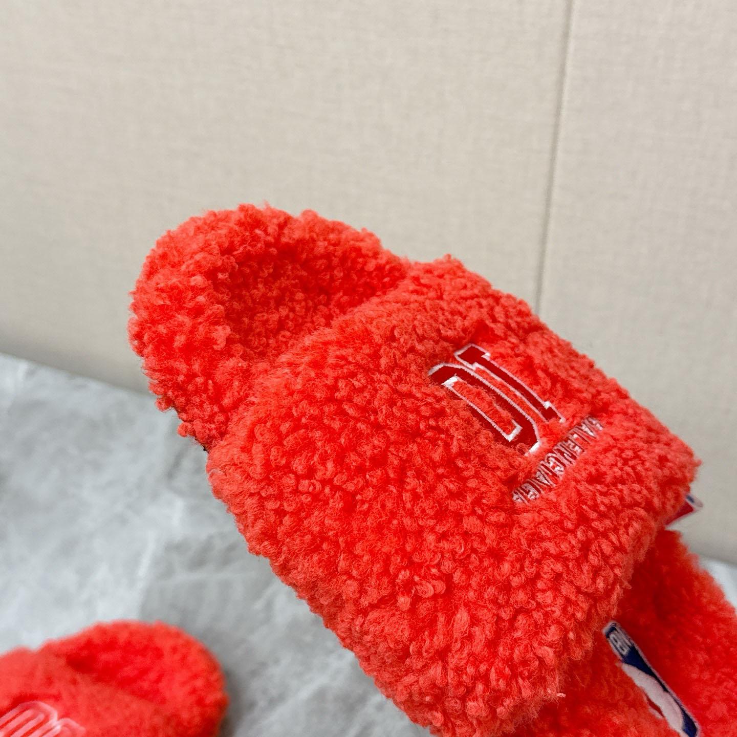 Balenciaga | Nba Collaboration Furry Open Mule - FashionPlug