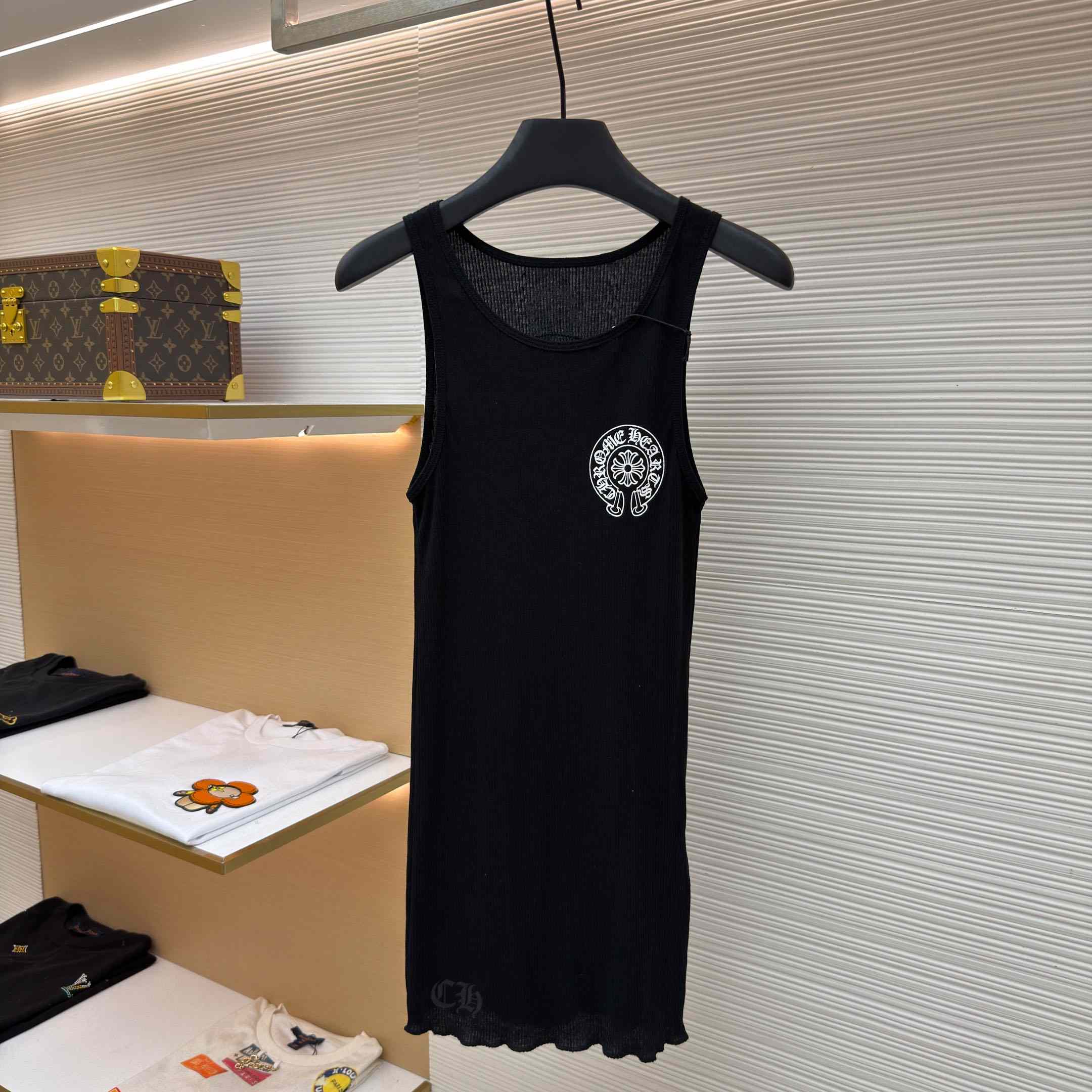 Chrome Hearts Black Horseshoe Logo Tank Top - FashionPlug
